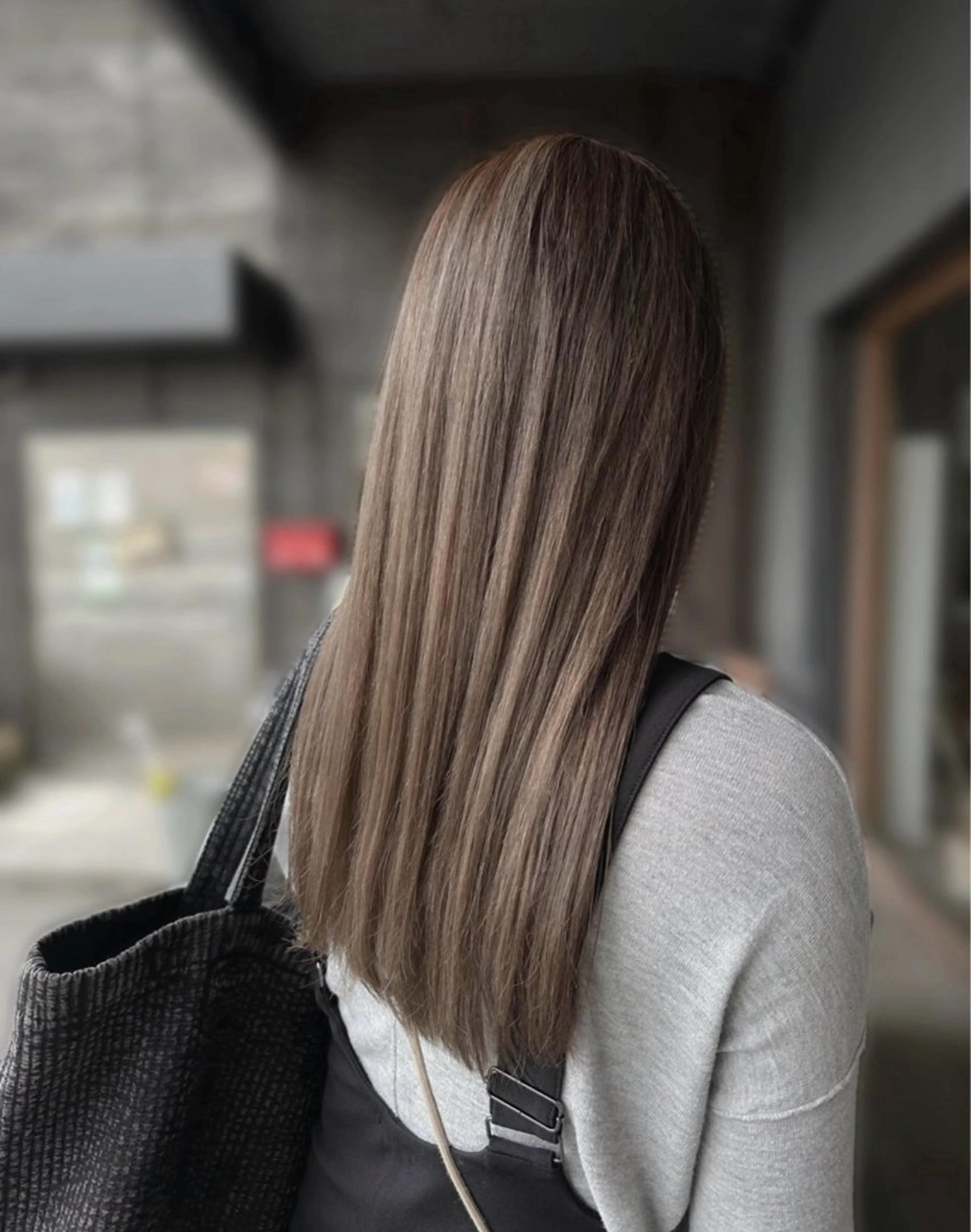 ロング カット ヘアカラー 🩶BRAS 🩶のヘアスタイル