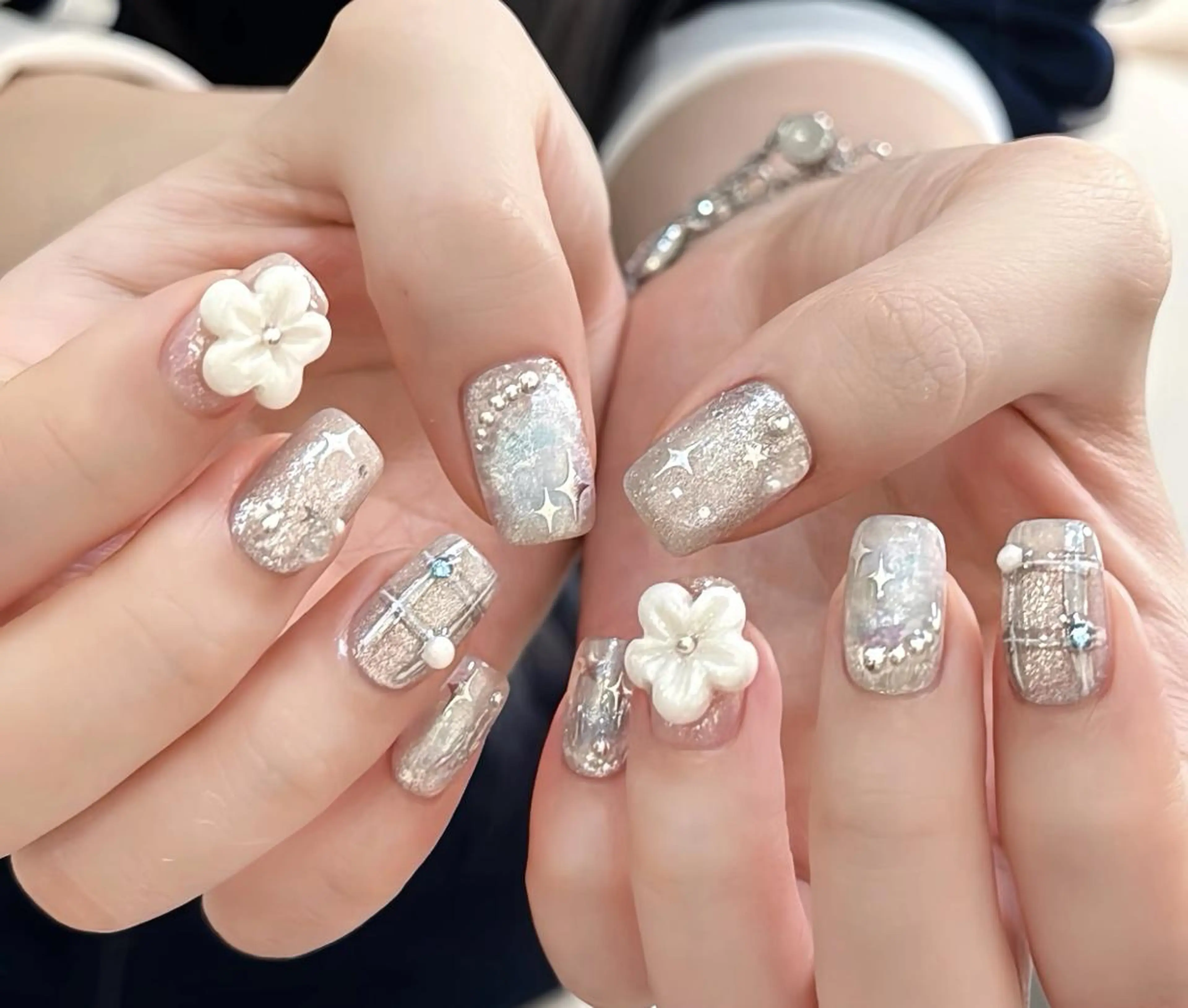 ネイル ハンドネイル ハンドケア 🍑 momo_nailのネイルデザイン