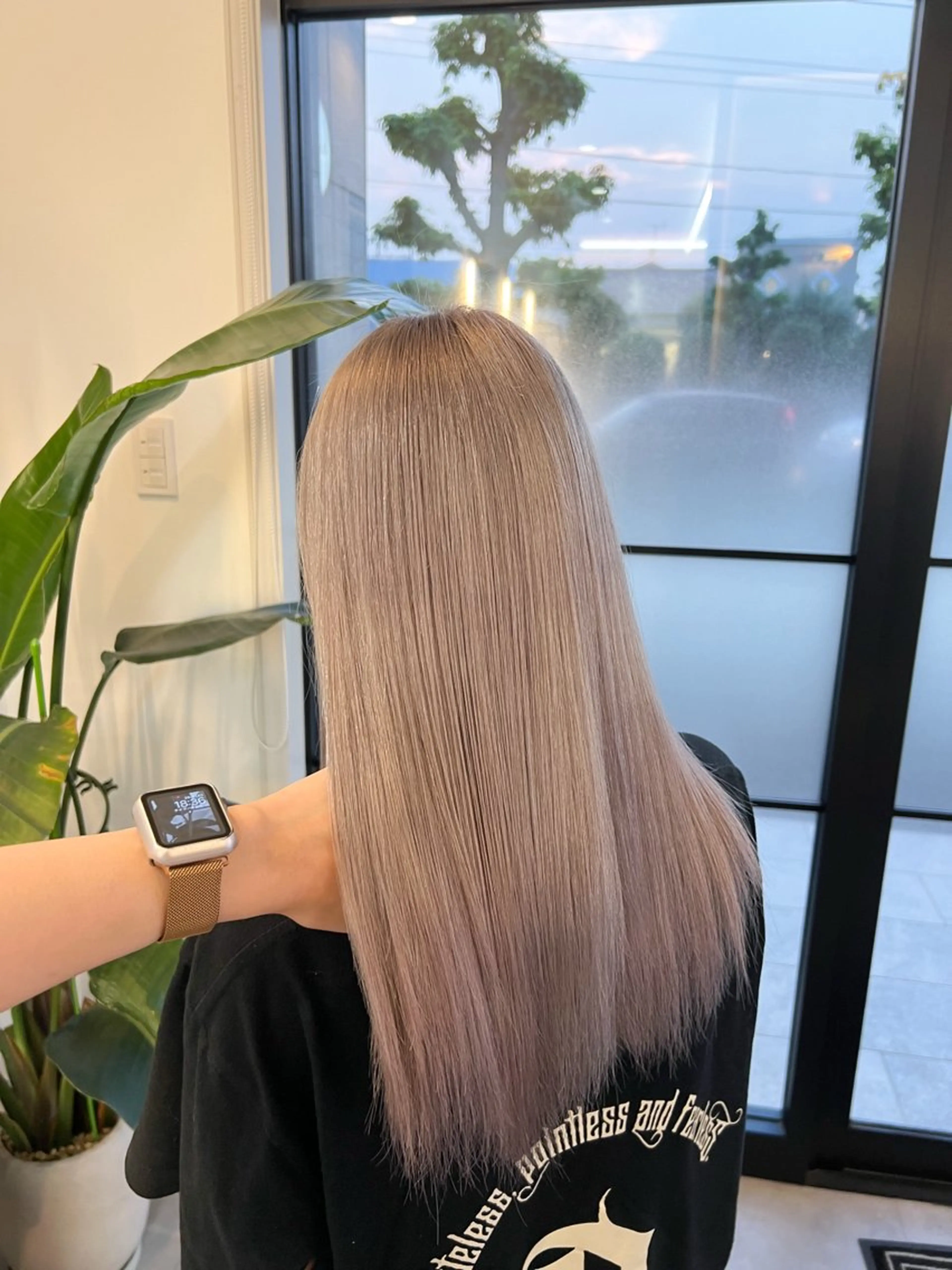 ロング RIENS Xrea nanamiのヘアスタイル