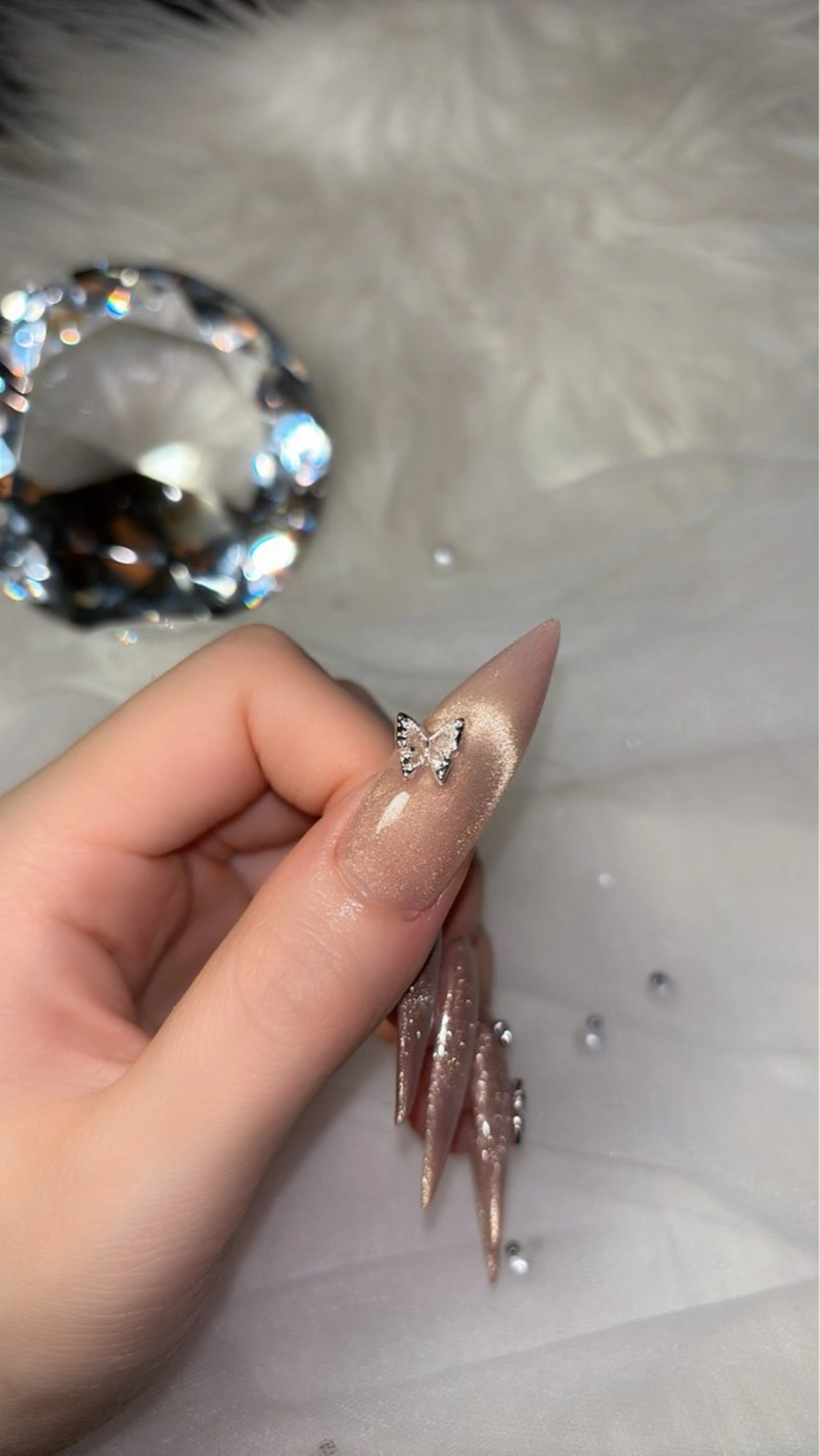 ネイル マグネットネイル ハンドネイル salon de belnetta所属・kayo 💅のネイルデザイン