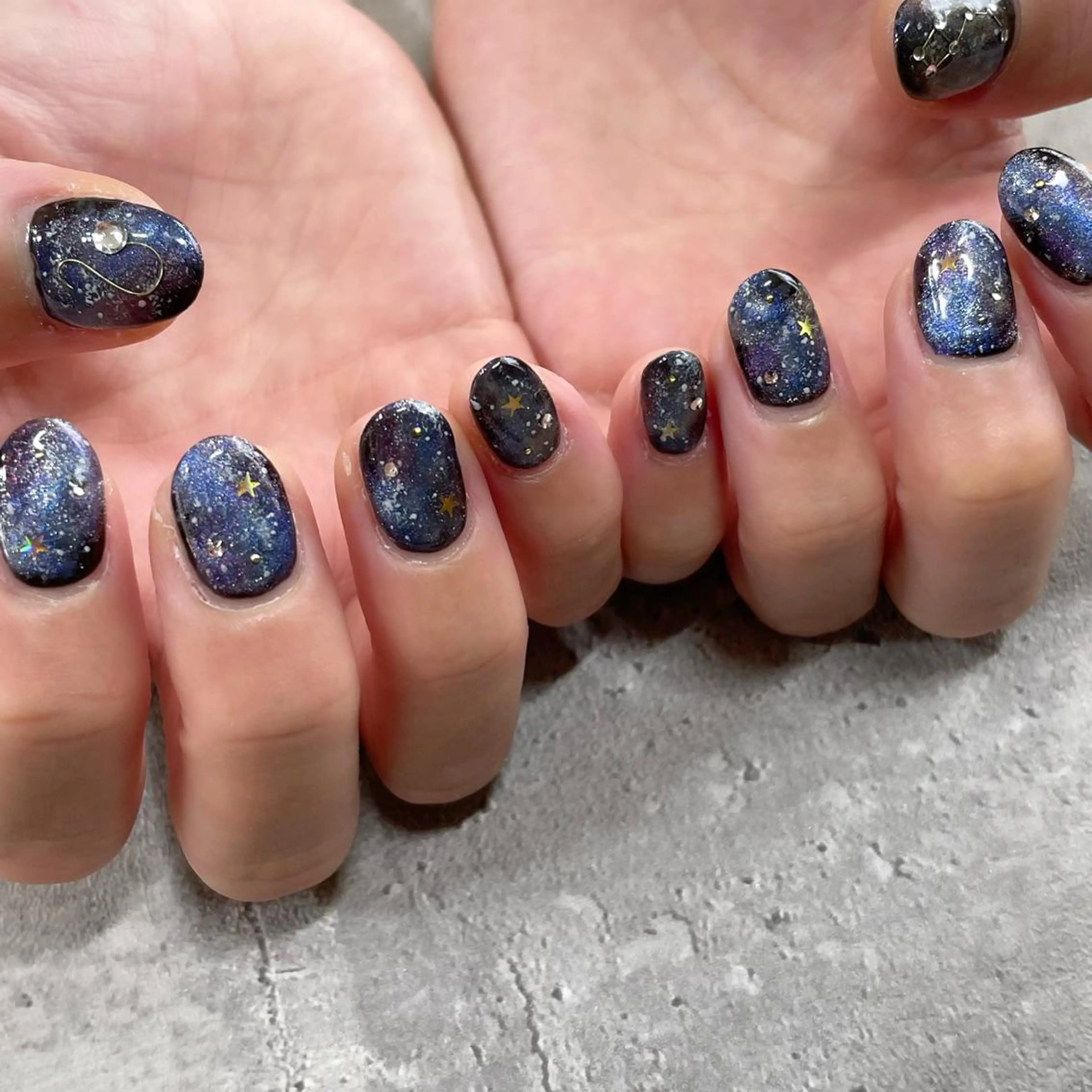 ネイル ジェルネイル 東 千夏のネイルデザイン