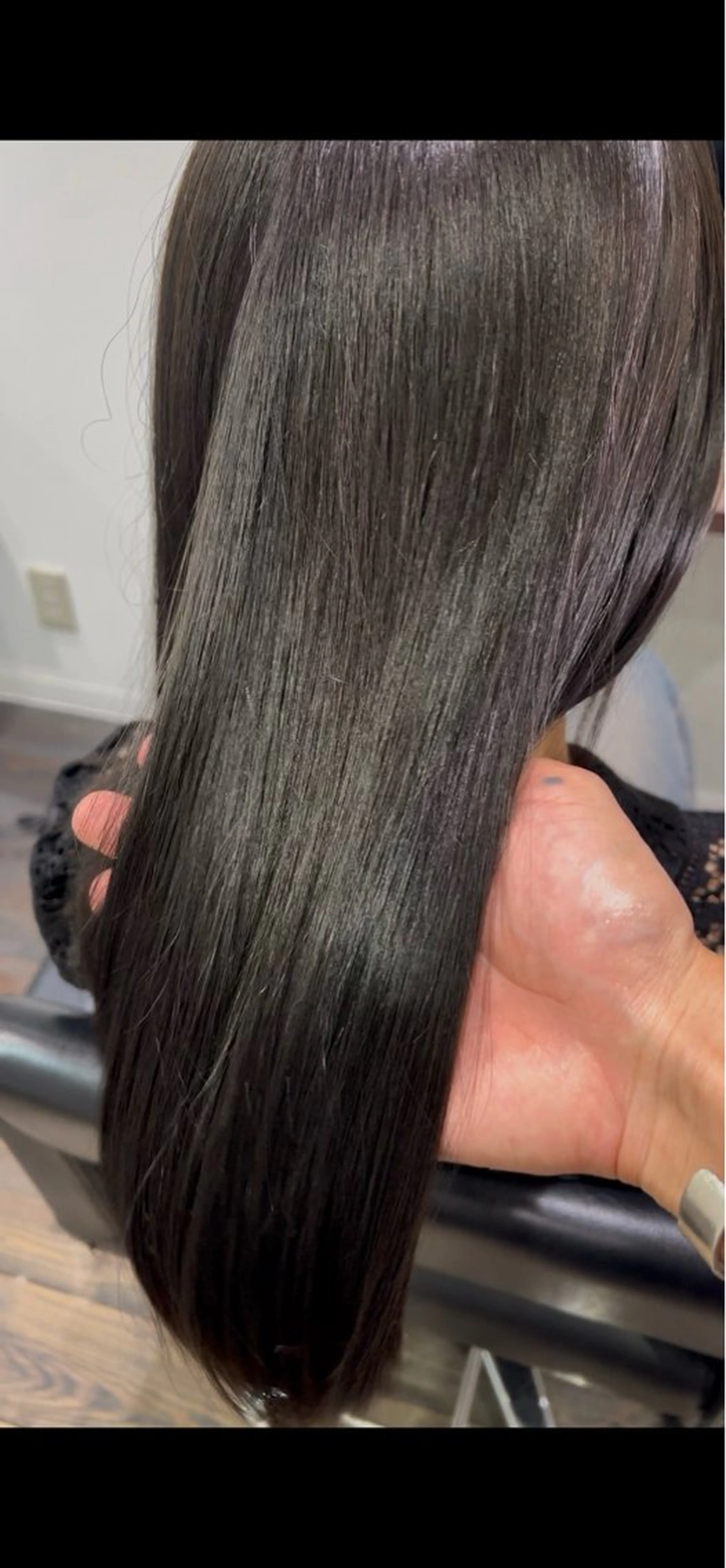 ロング ヘアカラー 塩濱 洋太のヘアスタイル