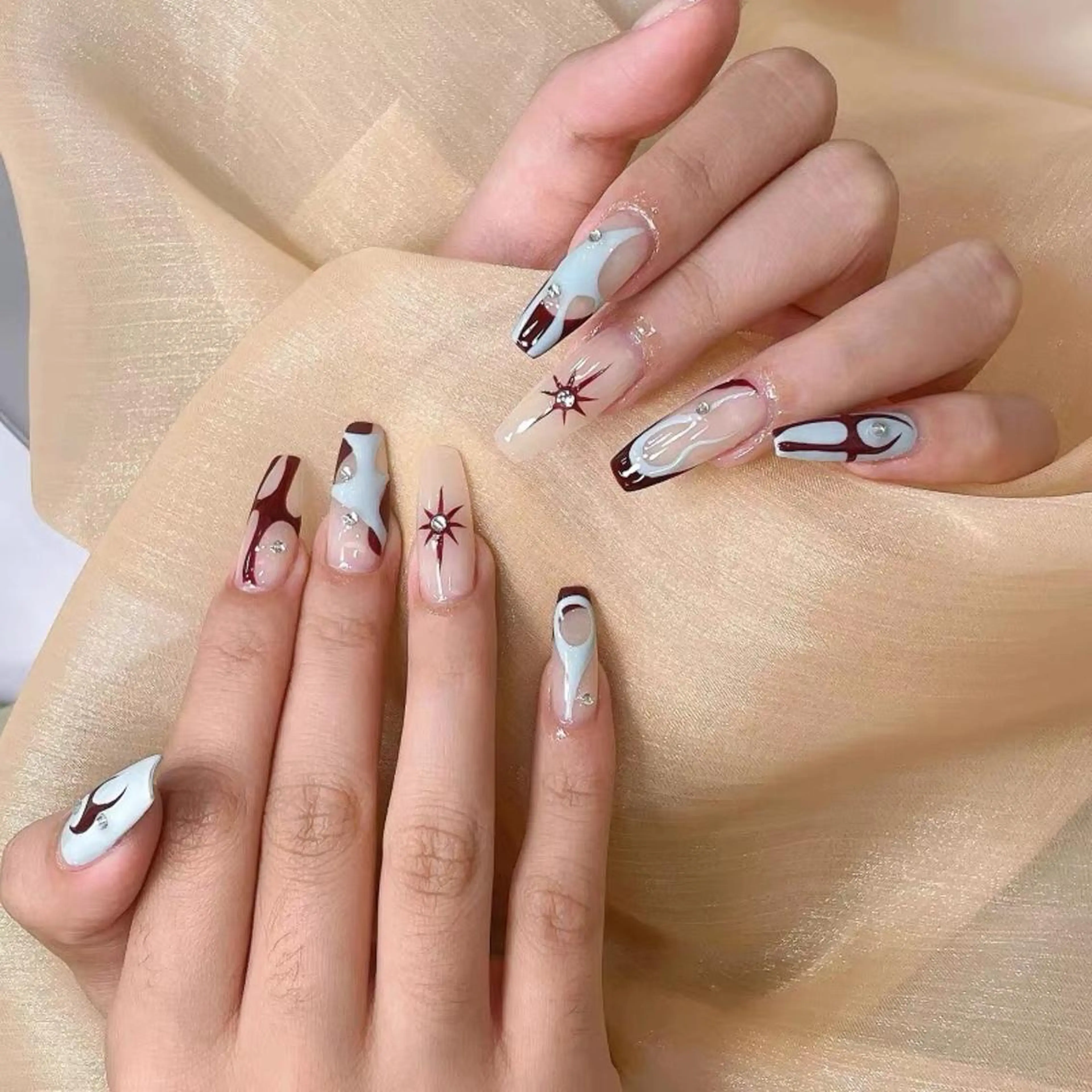 ネイル ハンドネイル ハンドケア DEMAIN- 🌹のネイルデザイン