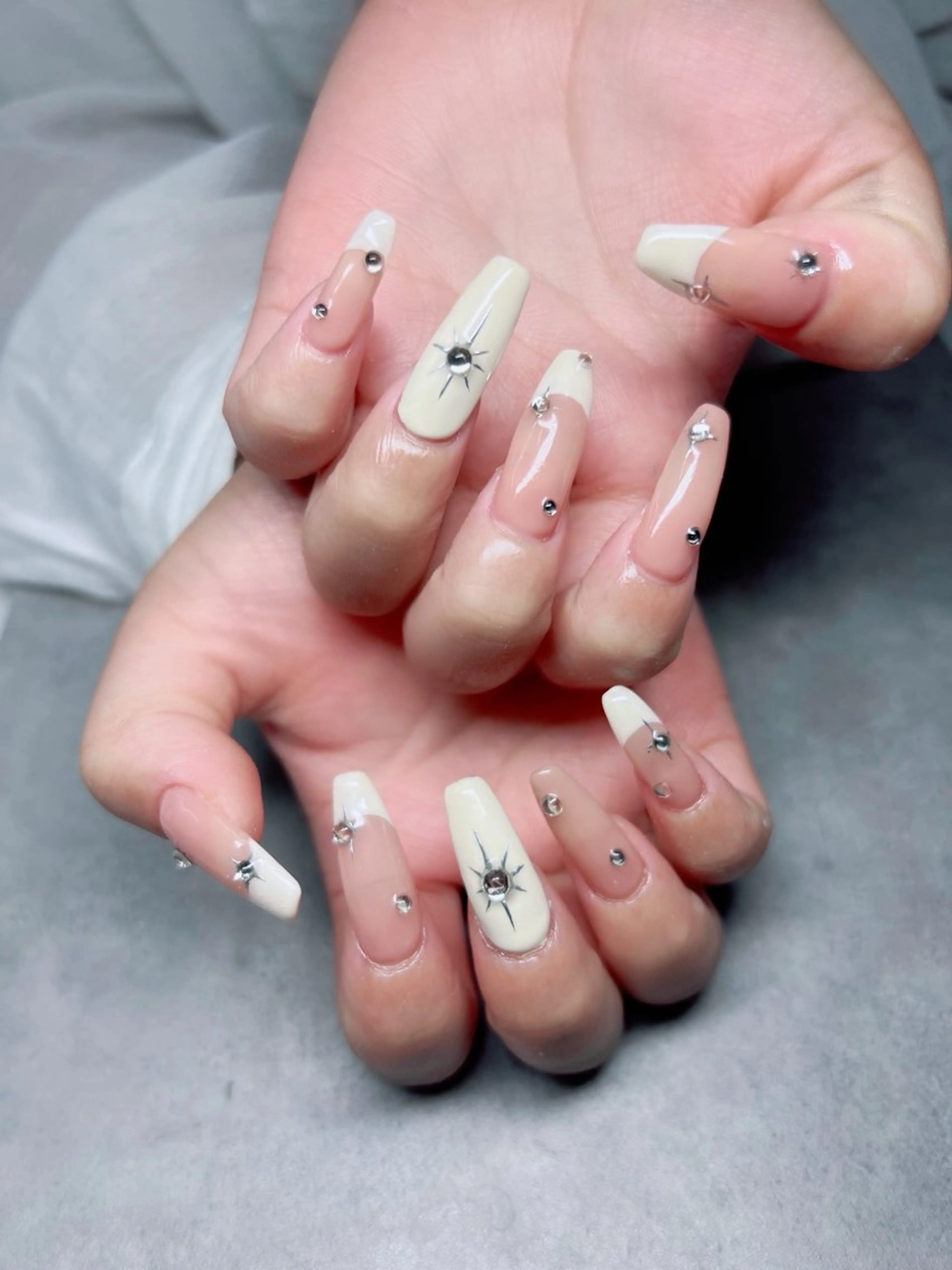 ネイル 持ち込み maison ANZU所属・maison/ kaiのネイルデザイン