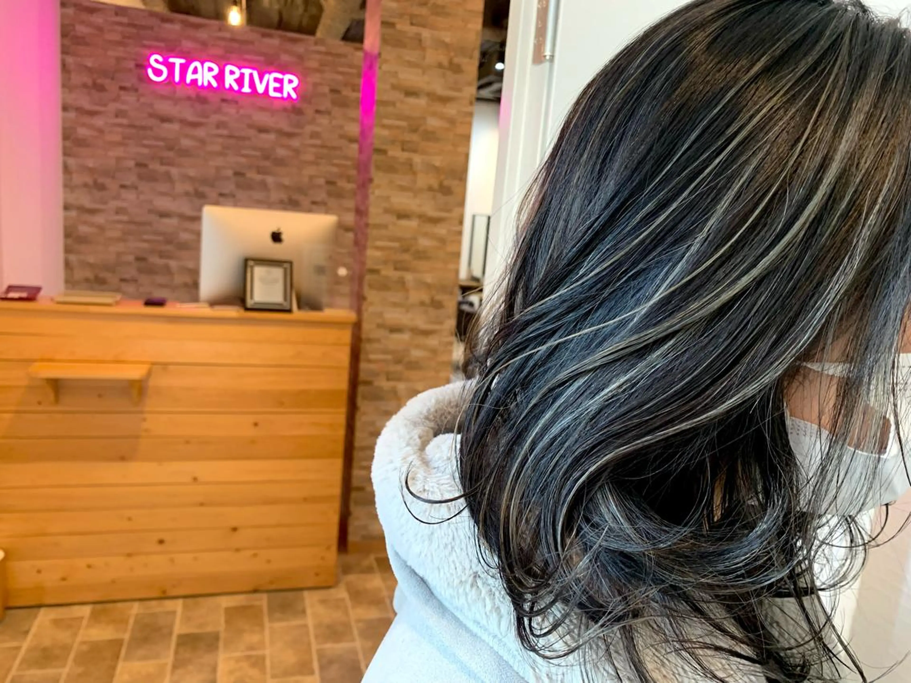 ロング ハイライト camiu:hair所属・✂︎ SOICHI ✂︎のヘアスタイル