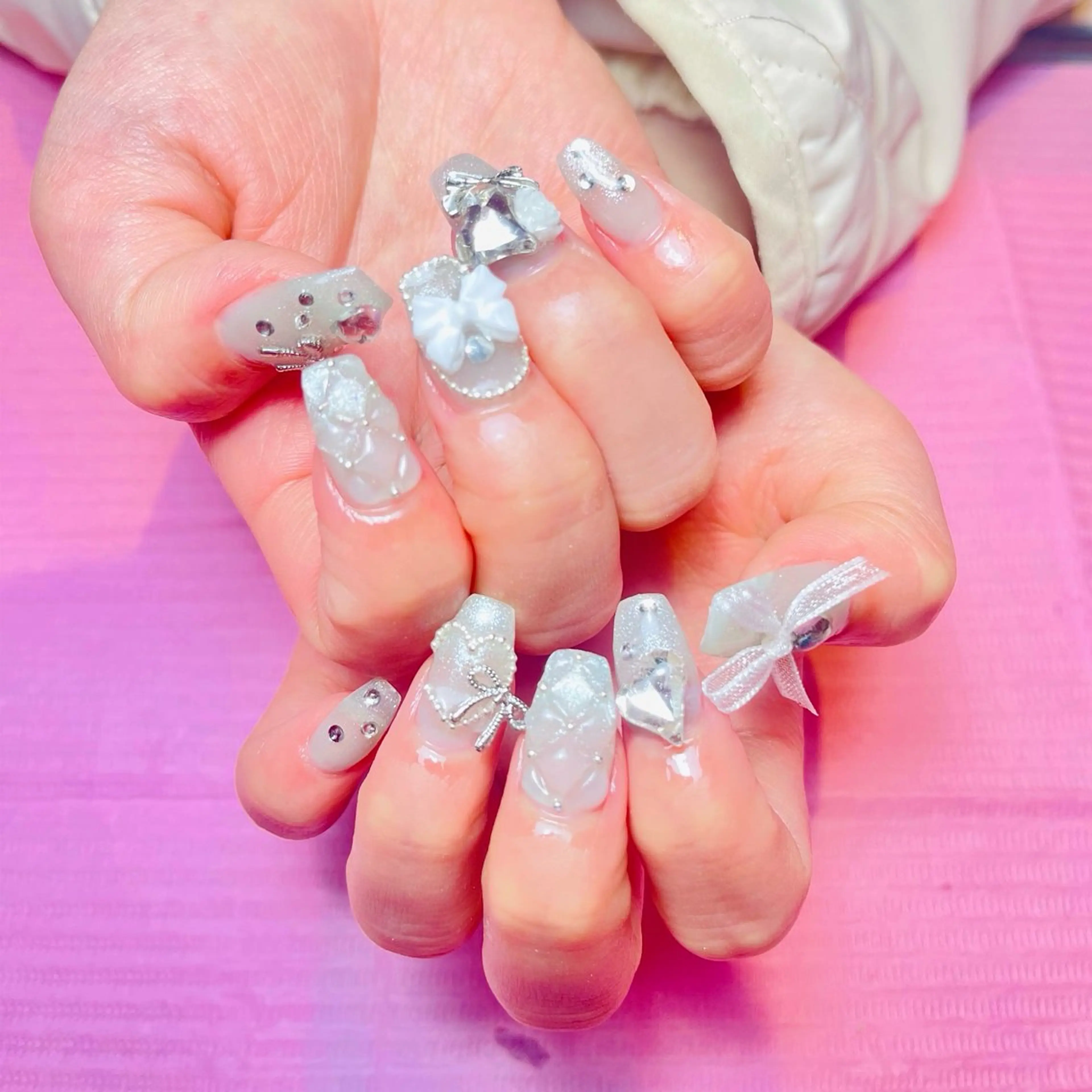 ネイル ハンドネイル PINKY nail所属・ピンキー 池田公園店のネイルデザイン