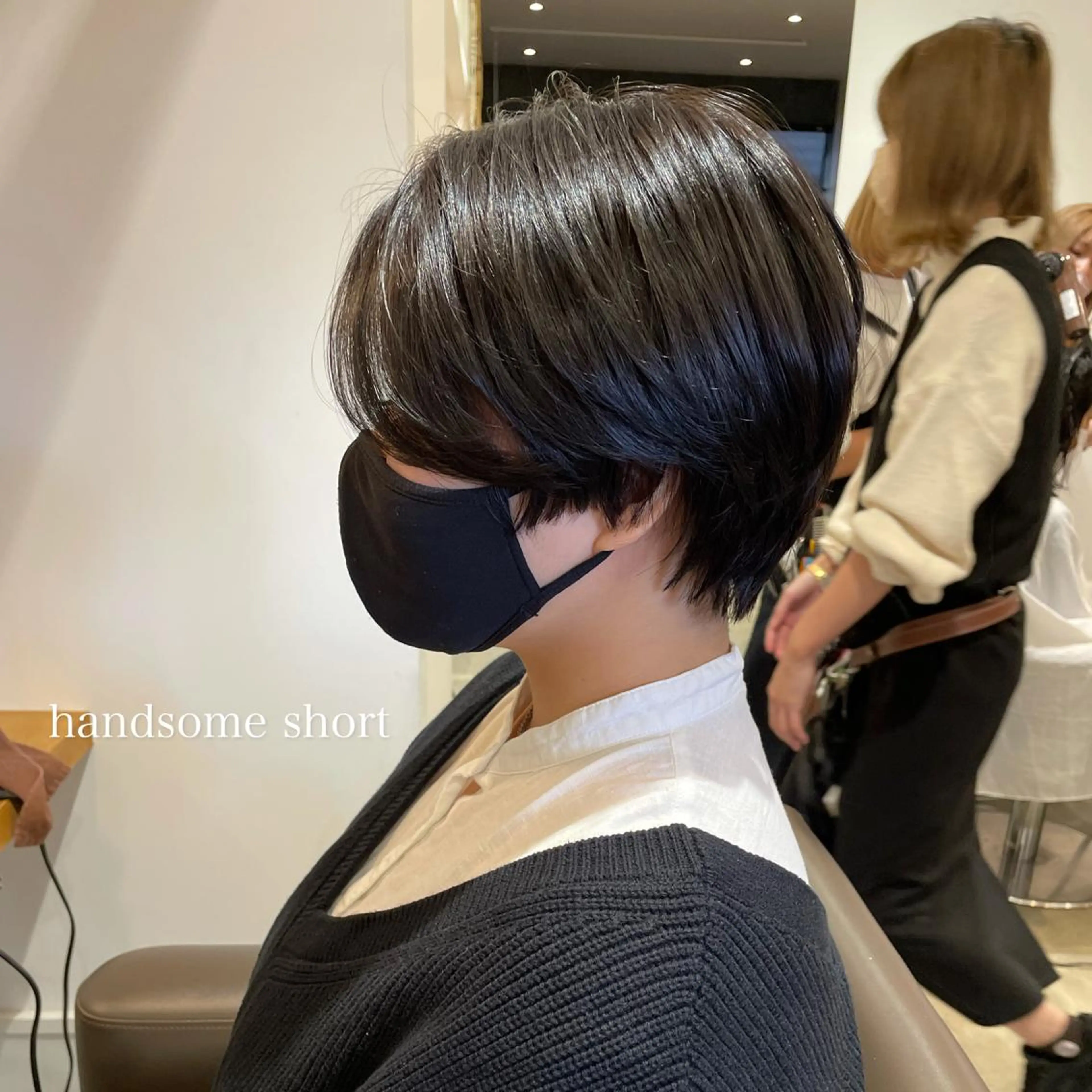 ショート ハンサムショート ショートヘア 葵/レイヤーカット/ 韓国風/透明感カラーのヘアスタイル