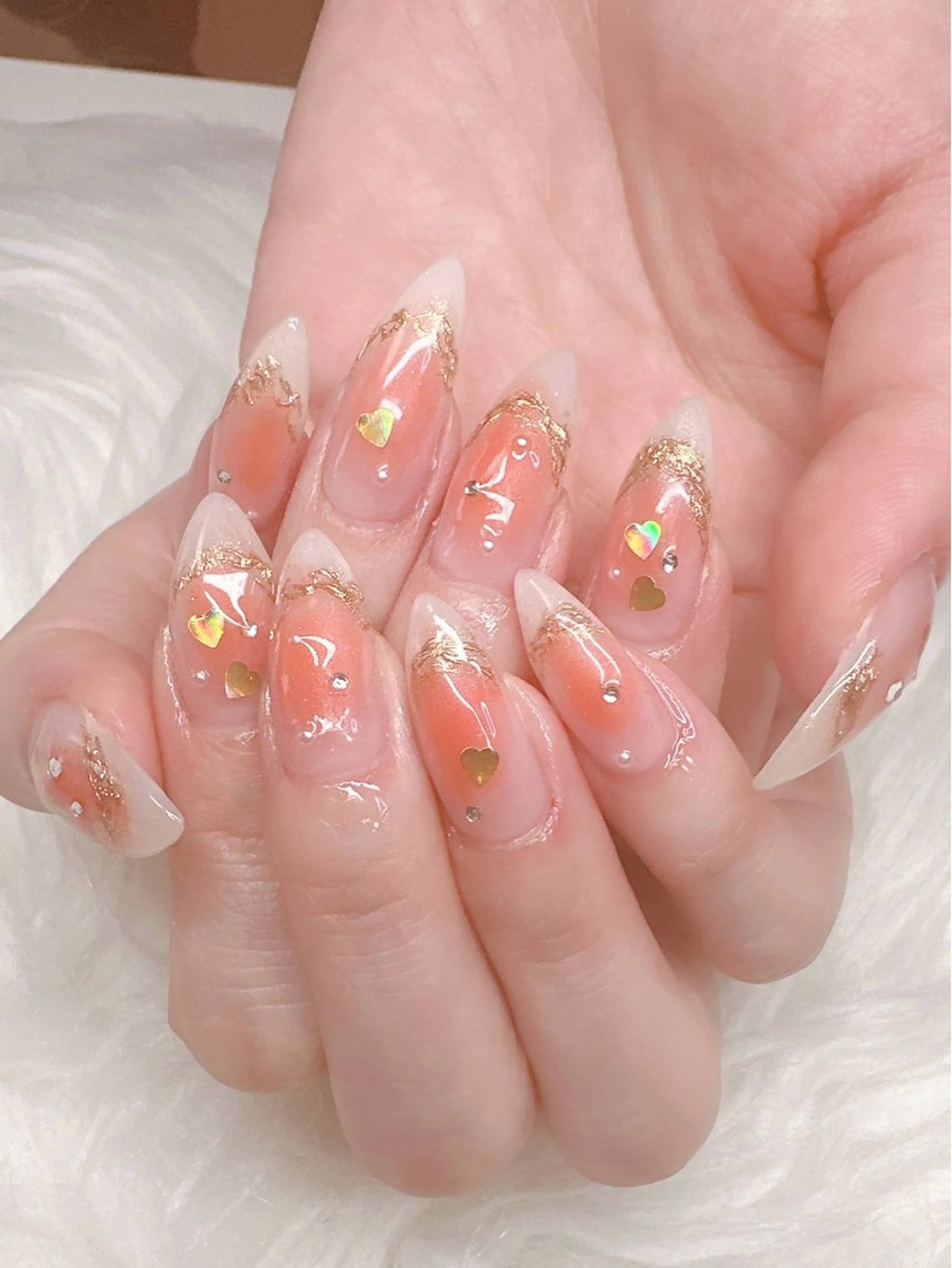 ネイル 高島 夏海のネイルデザイン