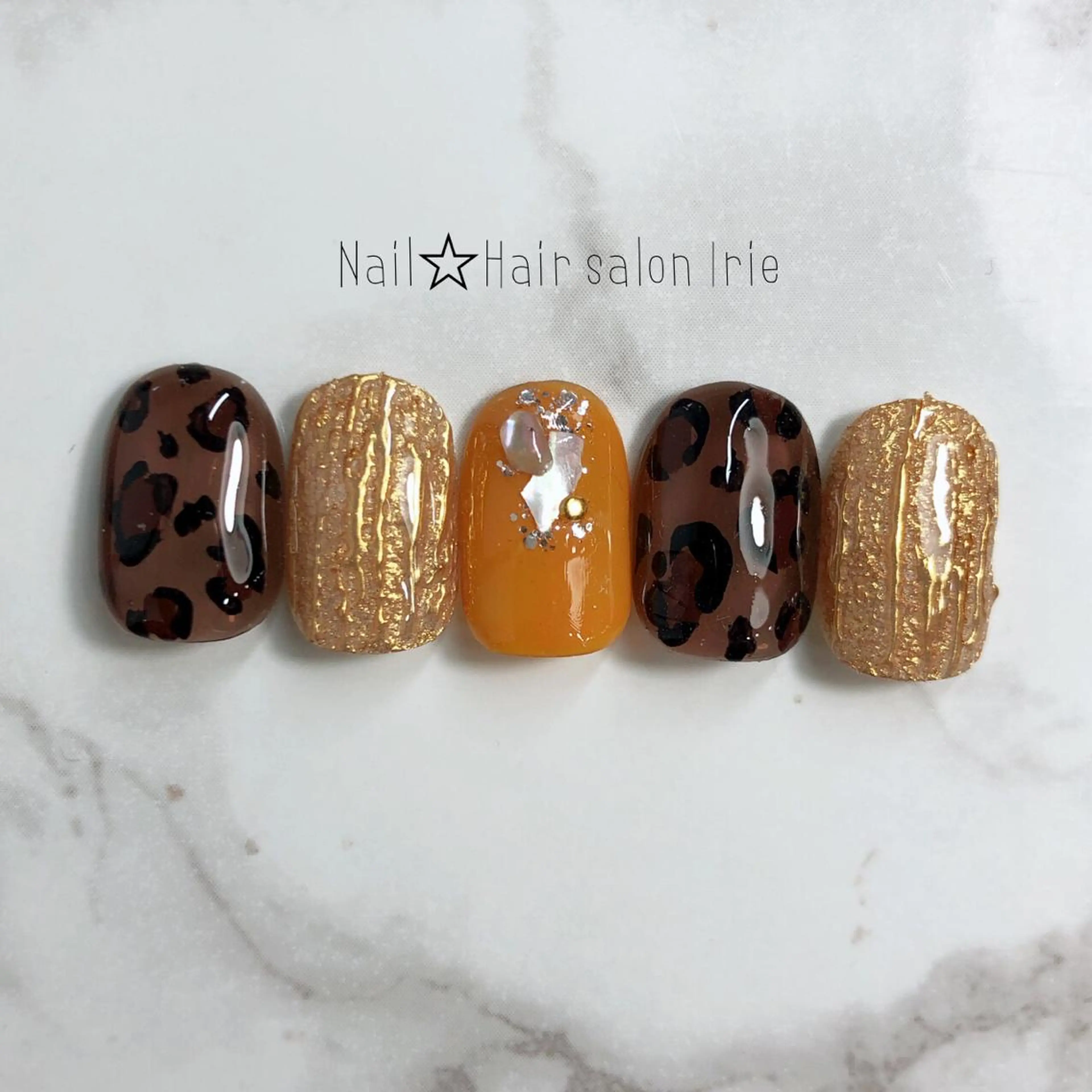 ネイル アニマル柄 ハンドネイル Hair salon Irie所属・與儀 知佳のネイルデザイン