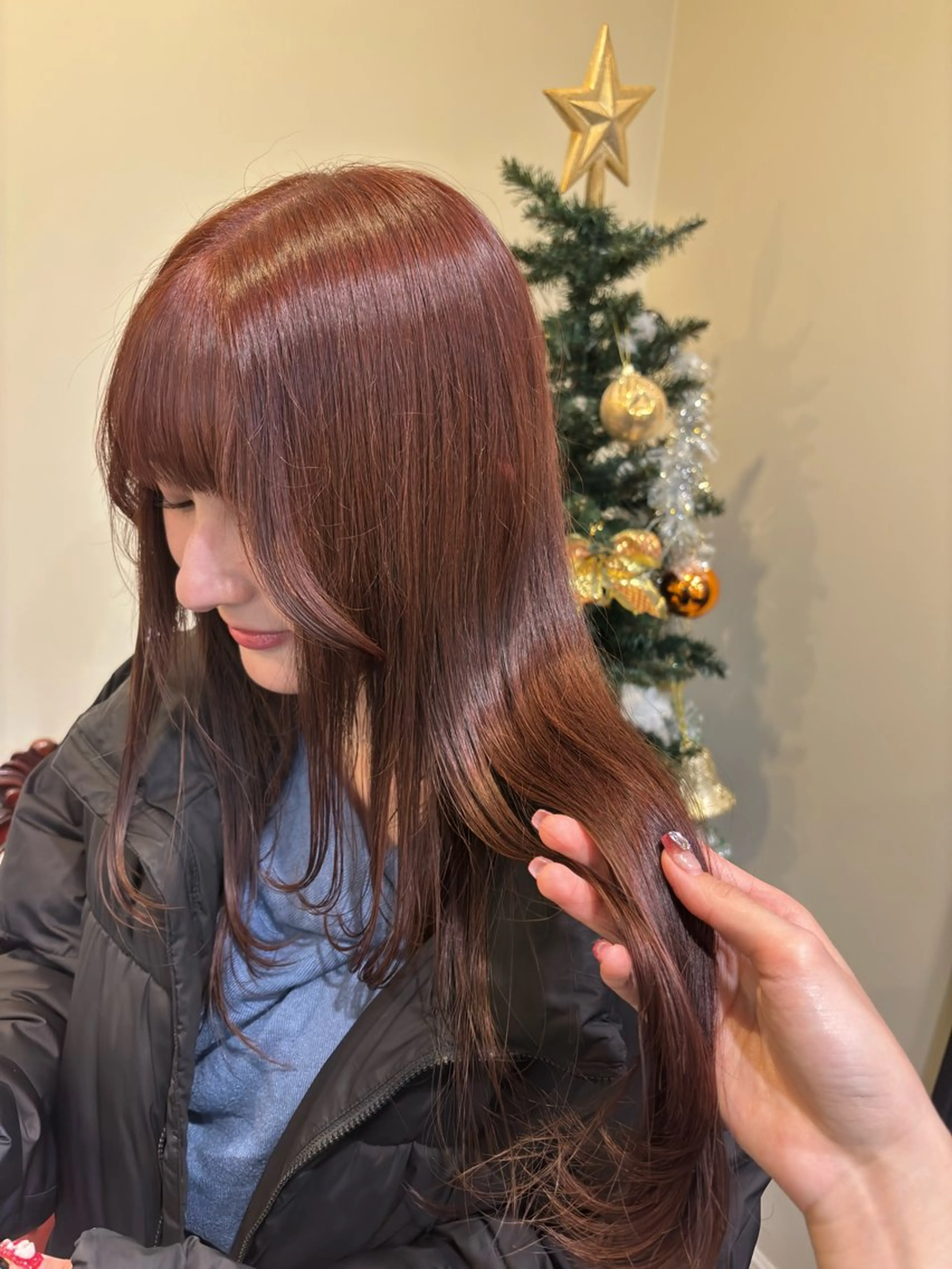 セミロング カラー ブリーチ 透明感カラー ダブルカラー ブリーチなしカラー カット ヘアカラー Karin trスタイリスト🥀のヘアスタイル