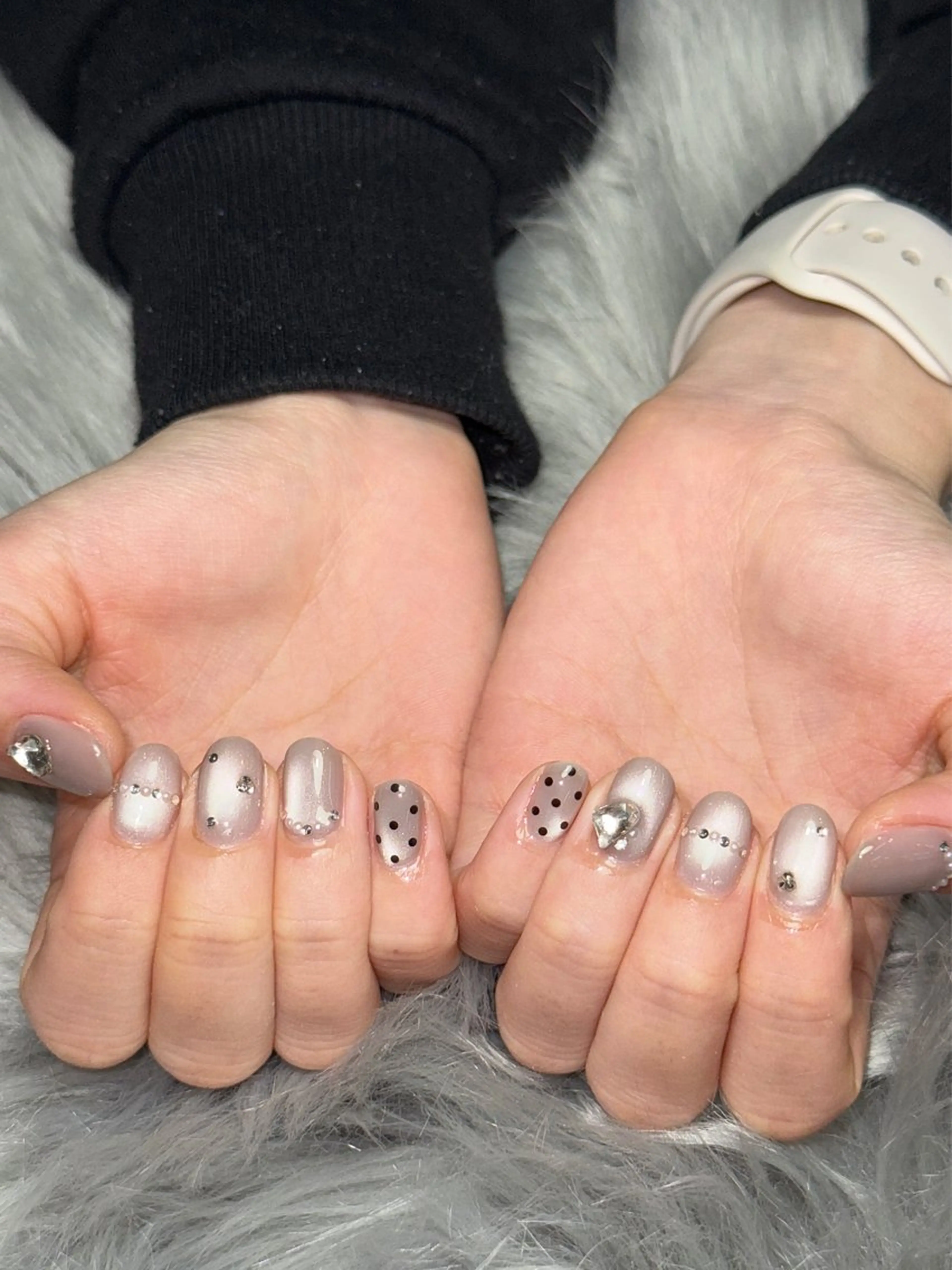 ネイル ハンドネイル Momoka 🍑🎀のネイルデザイン