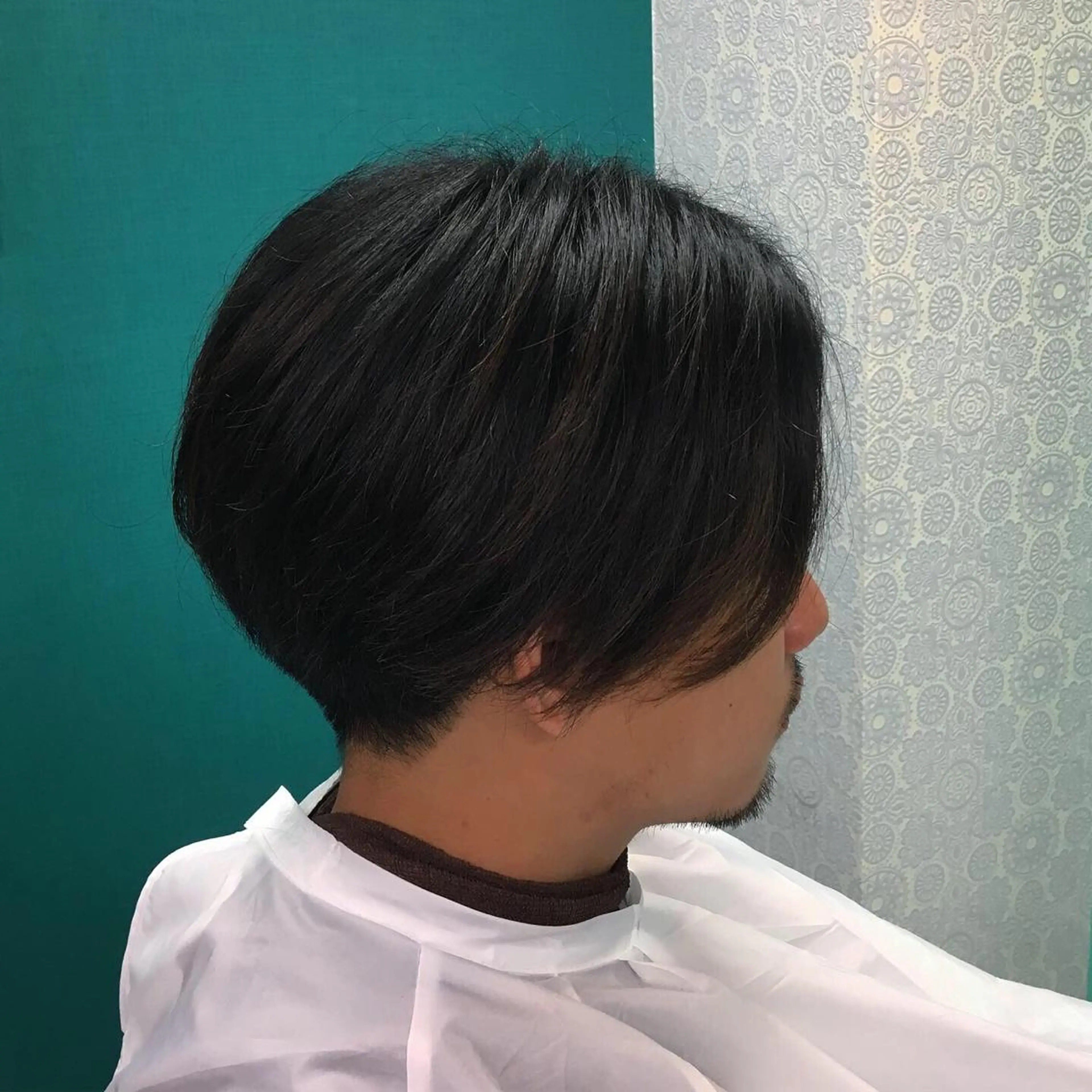 ミディアム カット トリートメント 山本 雷のヘアスタイル