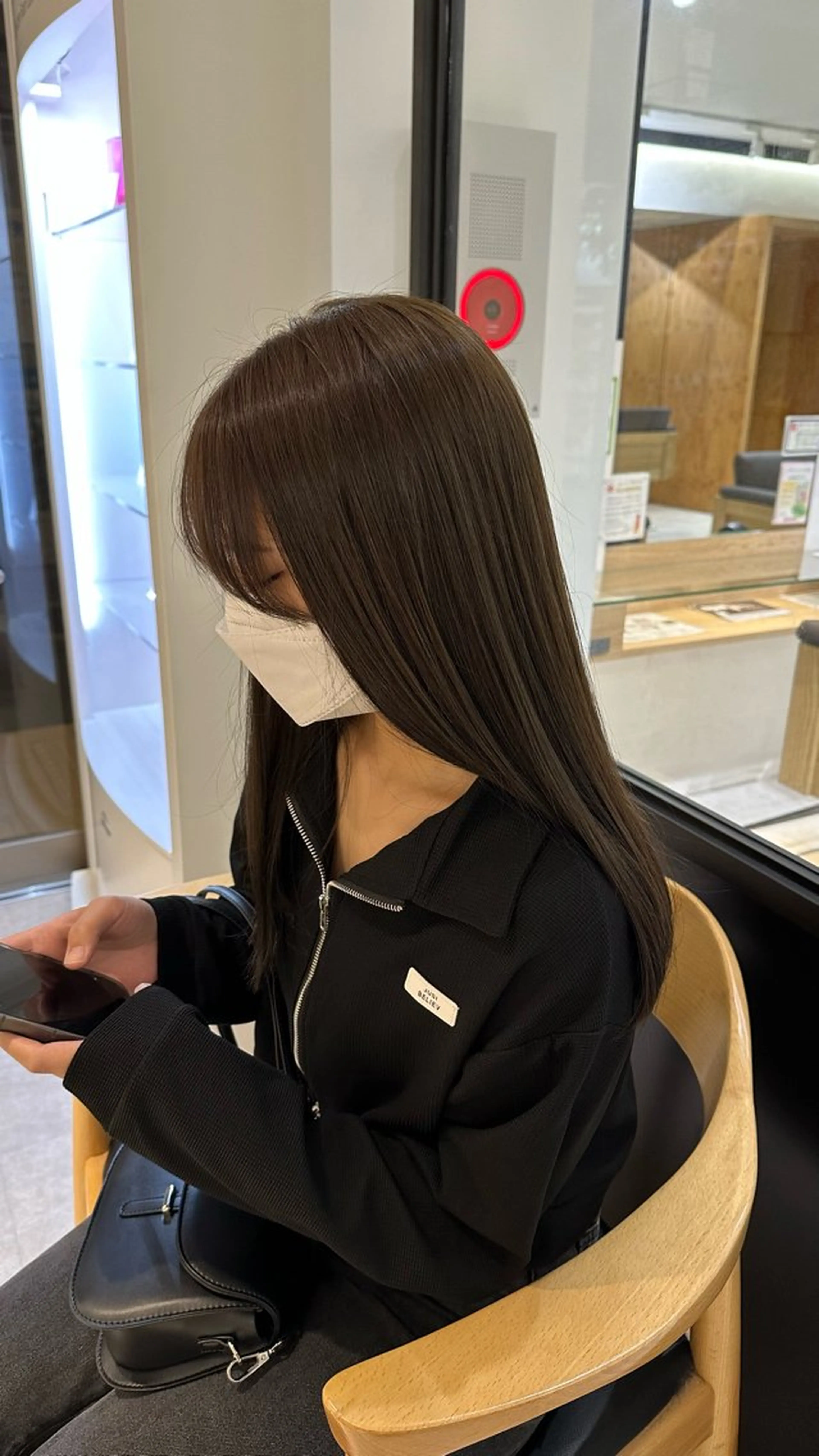 ロング カラー Luke.⋆𝜗𝜚 下谷 佳乃のヘアスタイル