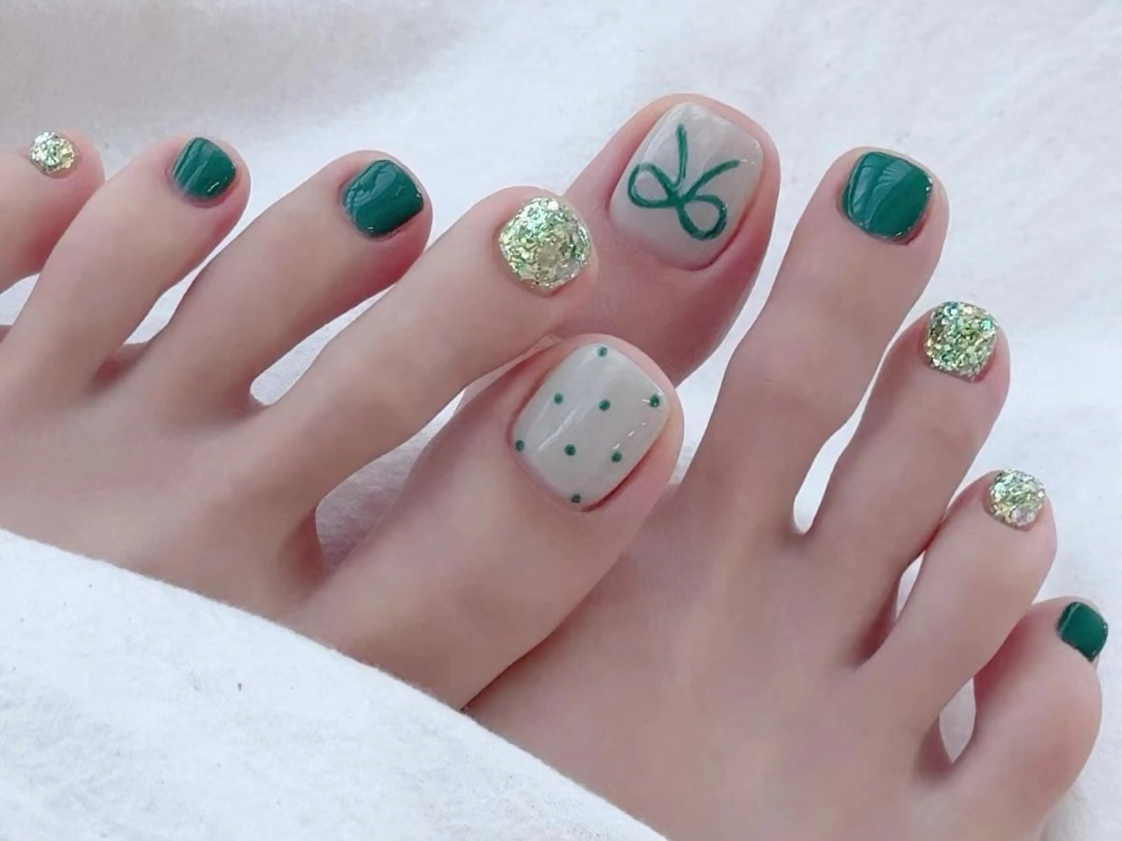 ネイル アートネイル フットネイル フレンチネイル ニュアンスネイル フットネイル OCEAN nail eyelash beauty所属・OCEAN nail パラジェル　取扱い店のネイルデザイン