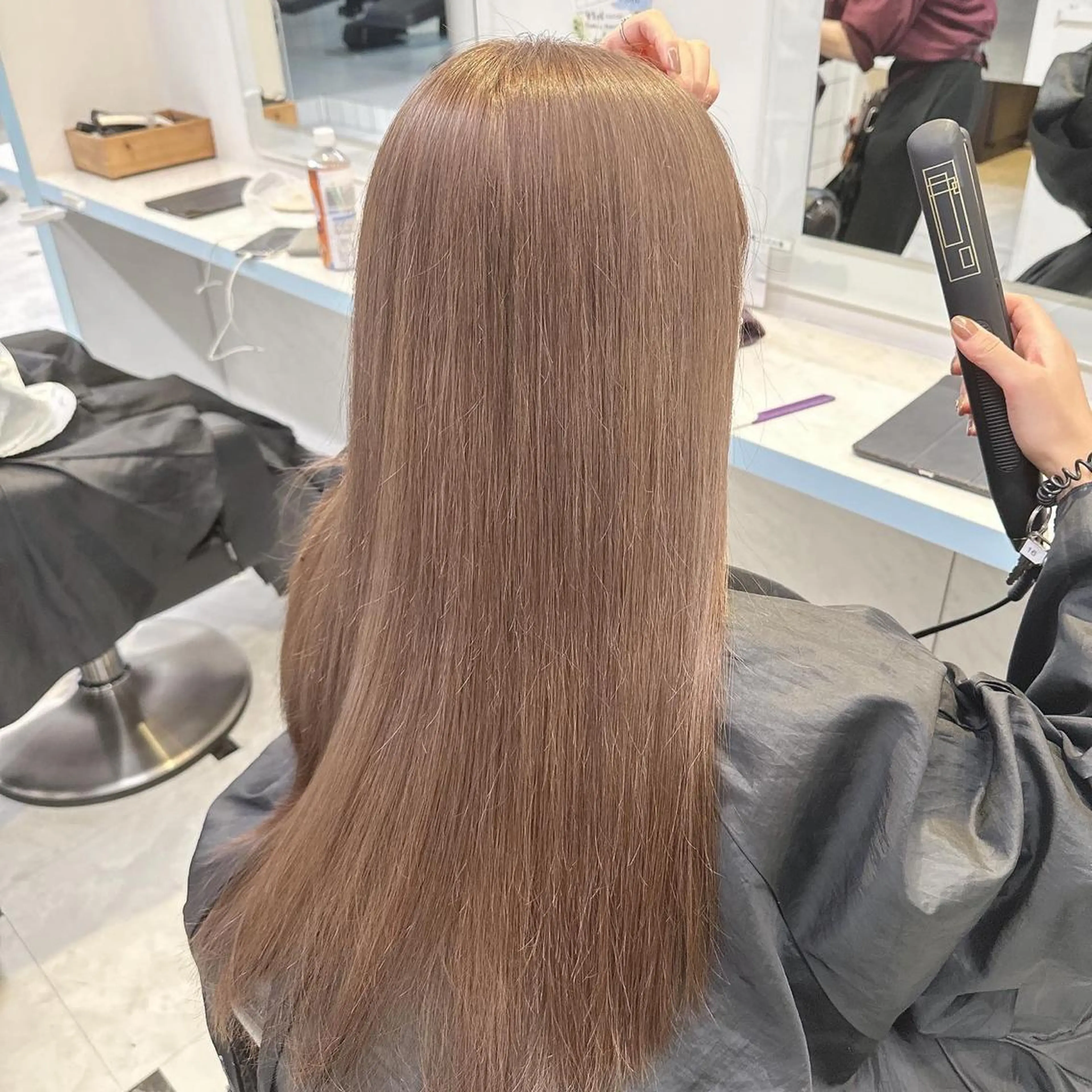 ロング カラー ヘアカラー トリートメント ヘアセット 🪄池袋ハイトーン 🪄ブリーチカラーのヘアスタイル