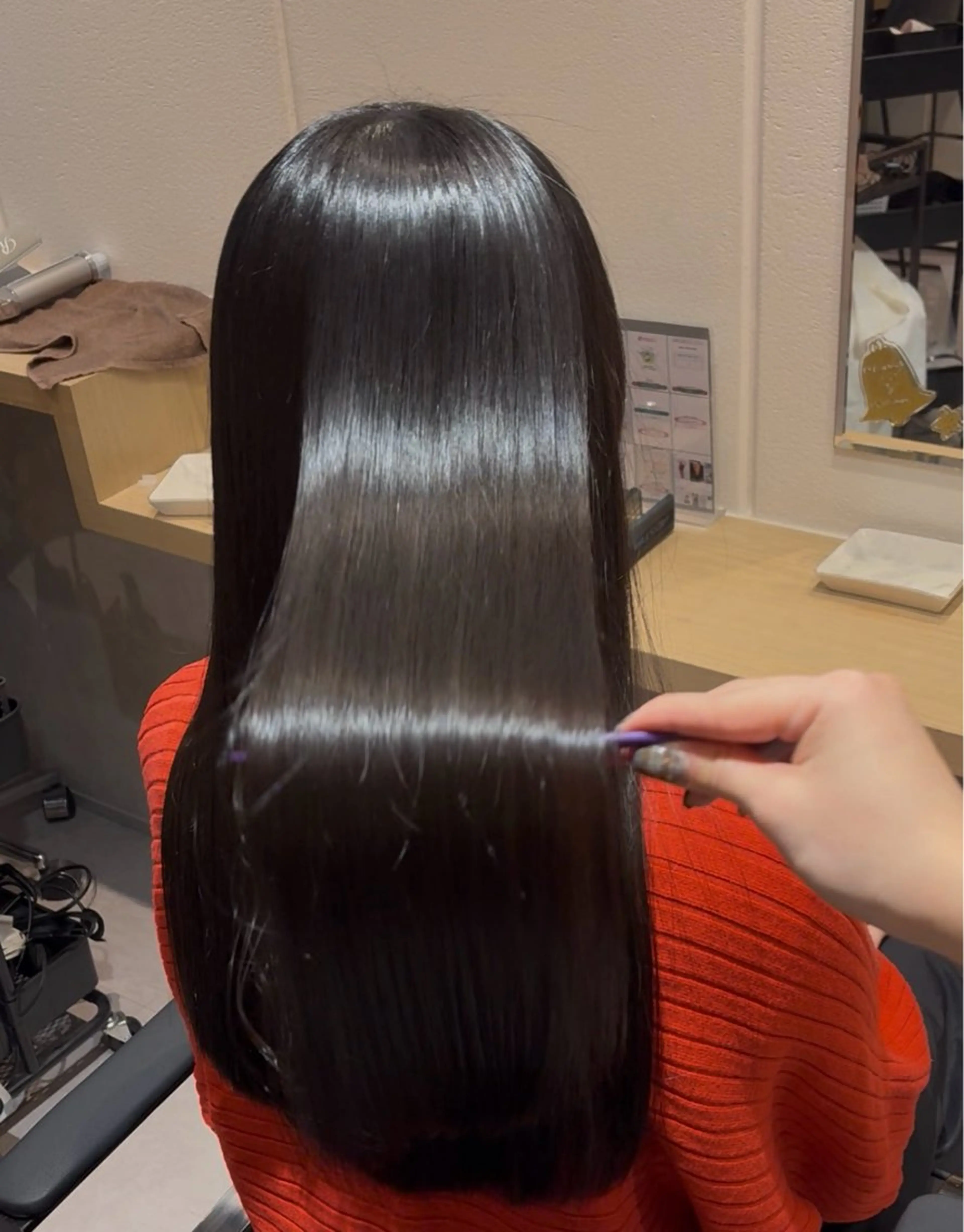 ロング 髪質改善 カット 縮毛矯正 加藤 麻夢のヘアスタイル