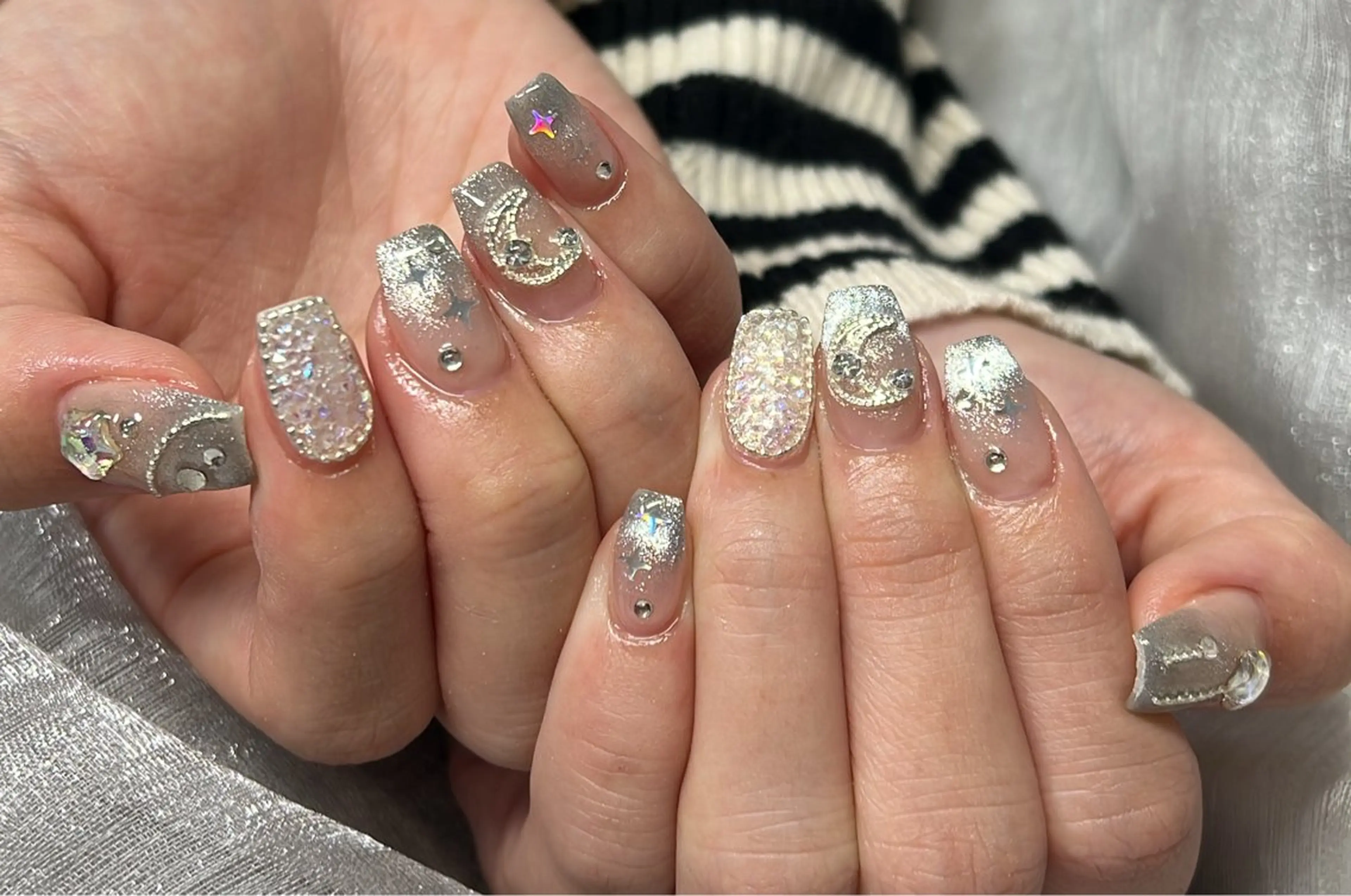 ネイル ハンドネイル ＆ME アンドミーのネイルデザイン