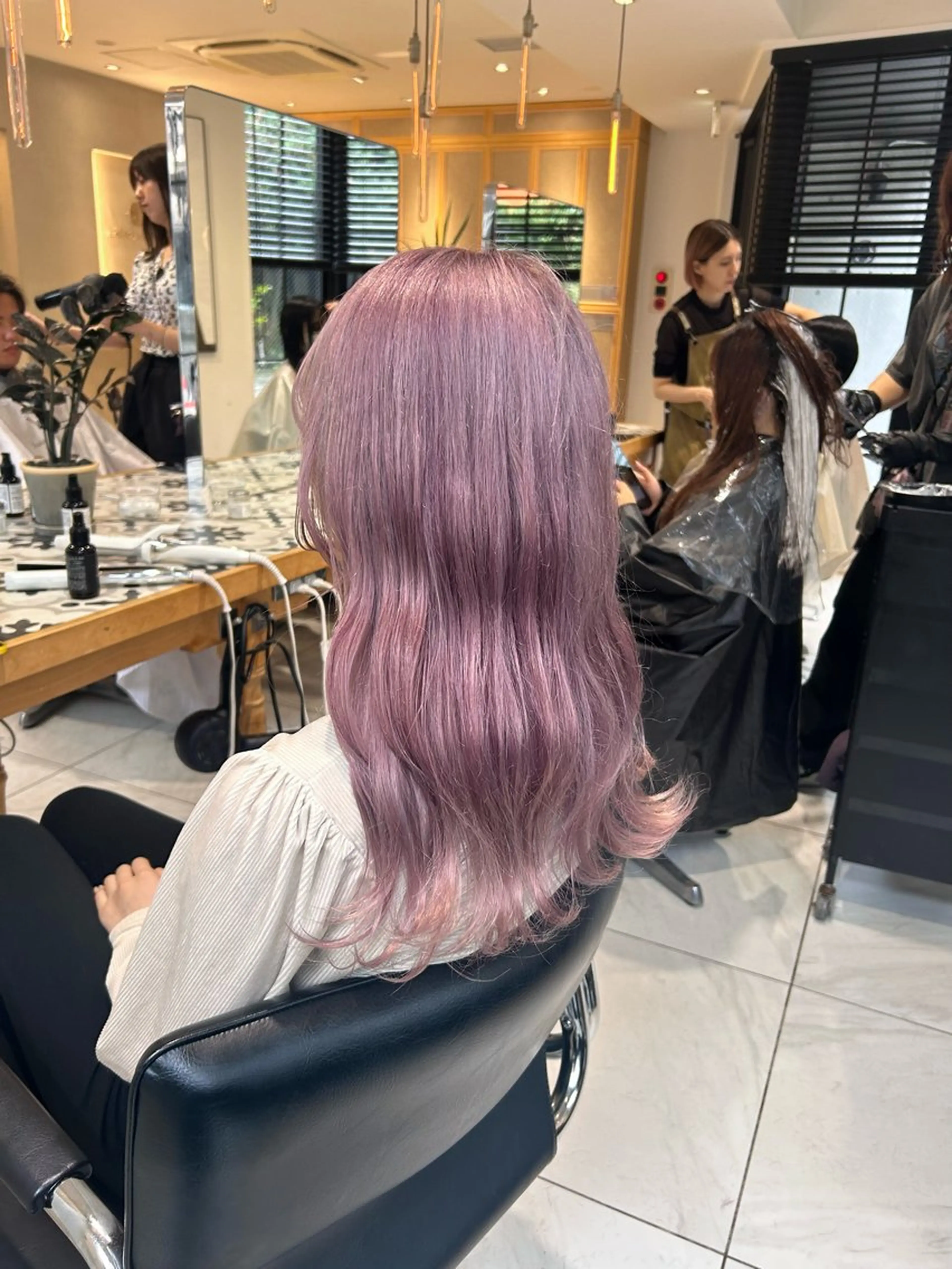 カラー ヘアカラー トリートメント ヘッドスパ ヘアセット miko🪽地毛風/ ハイトーン/レイヤーのヘアスタイル