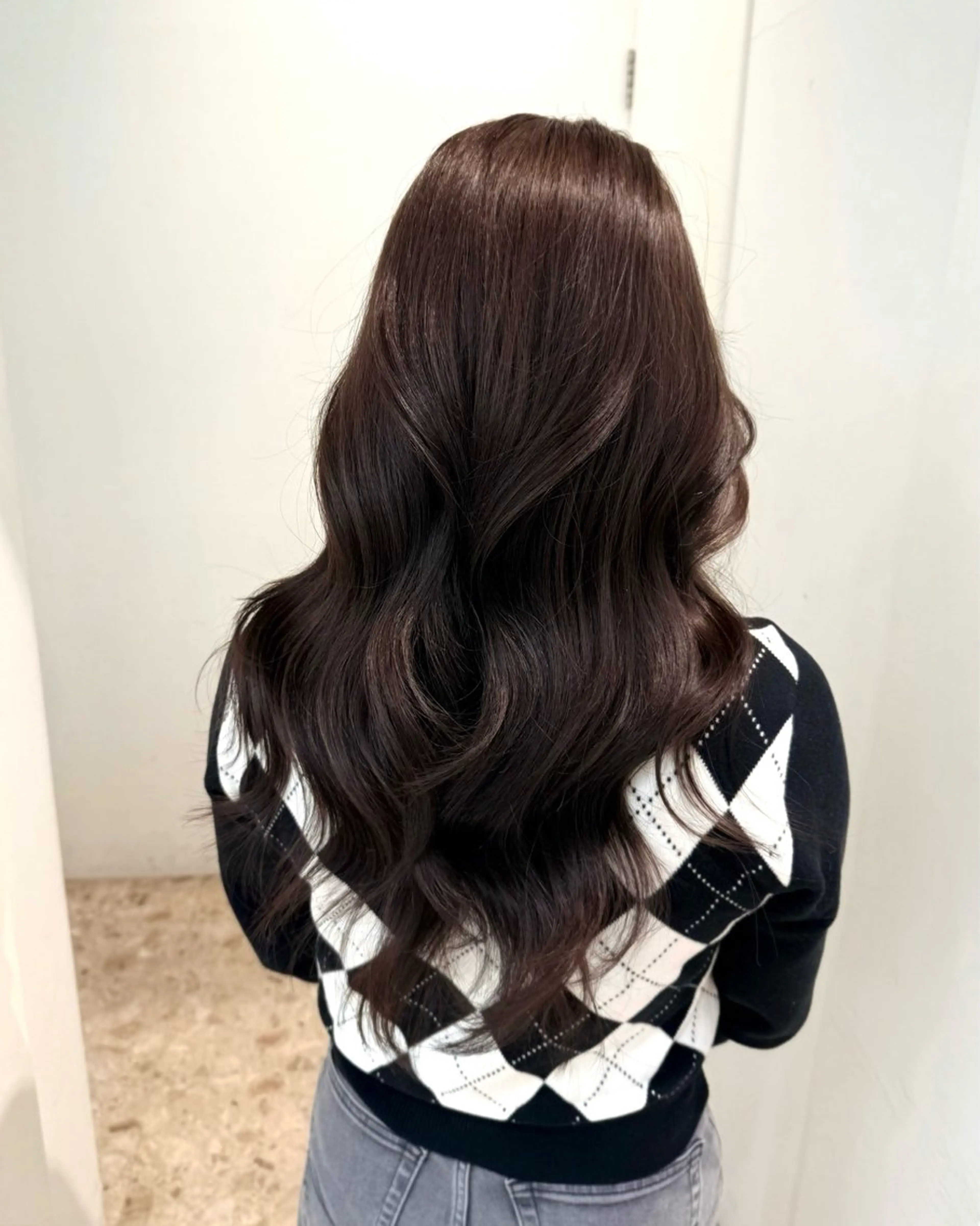 ロング カラー ベージュカラー グレージュ オリーブベージュ オリーブグレージュ オリーブグレー ヘアカラー トリートメント レイヤー/艶カラー /韓国ヘア/高松のヘアスタイル