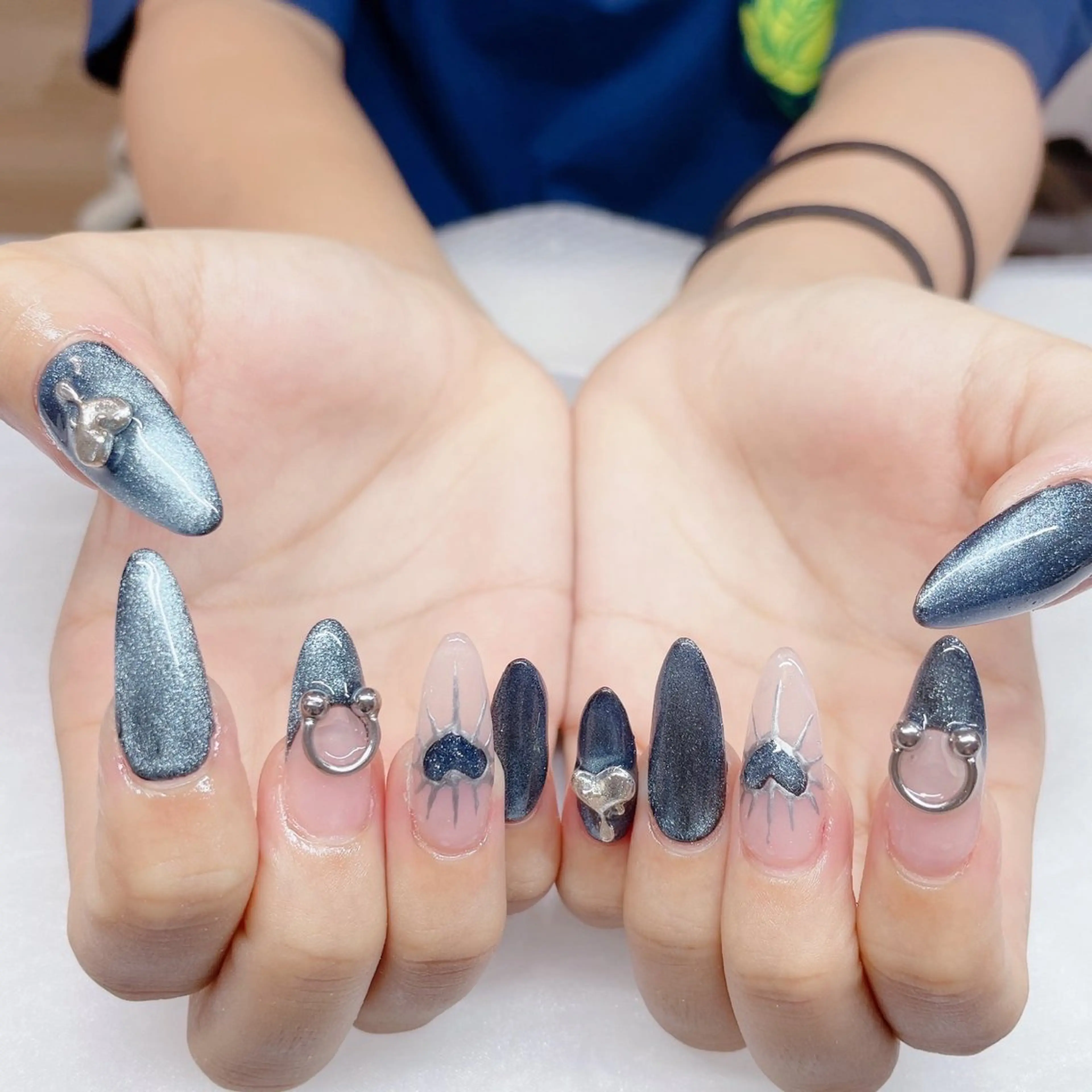 ロング ハンドネイル ハンドケア 💜MIYA nail川崎店のネイルデザイン