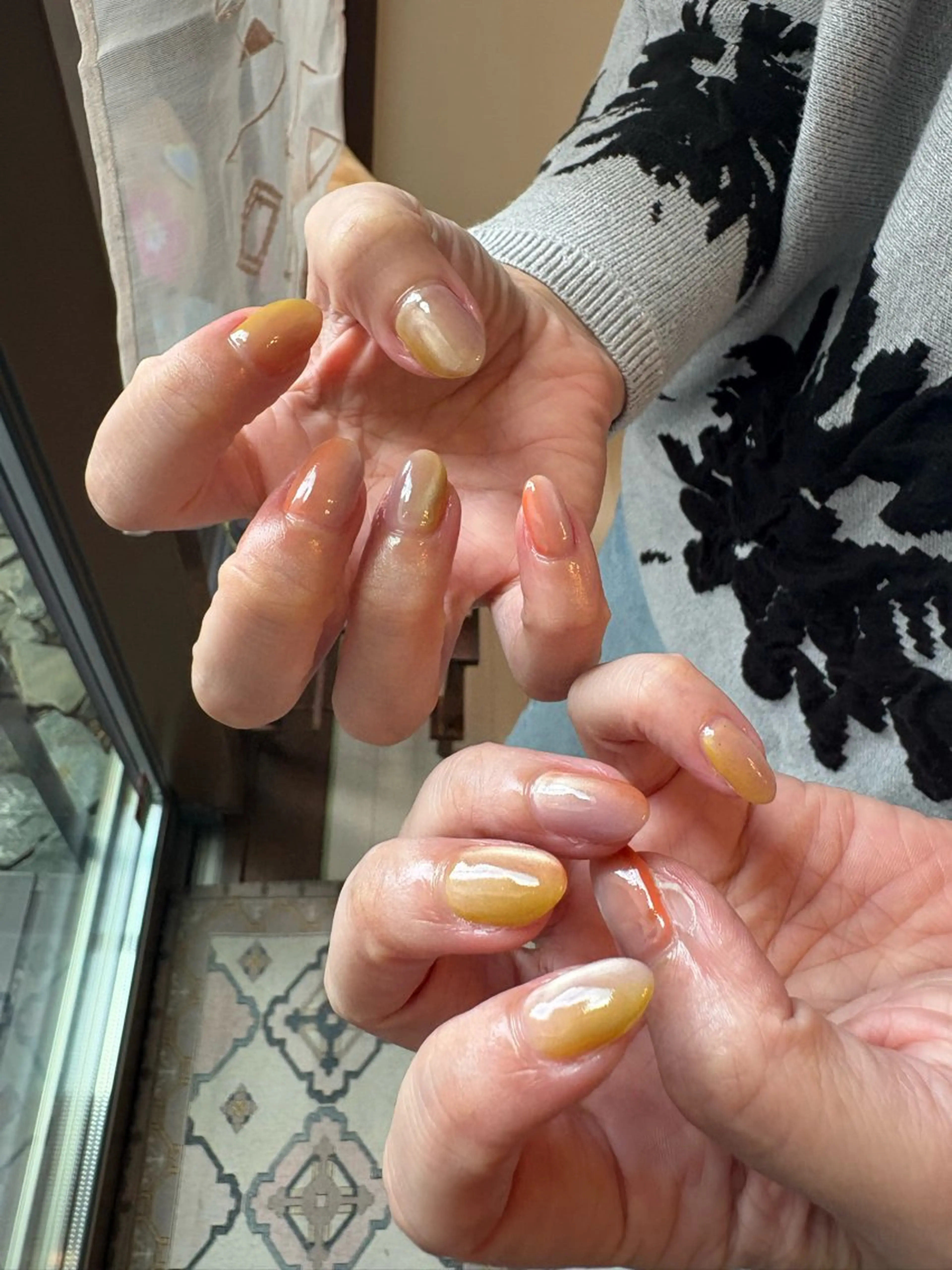 ネイル ハンドネイル Slow.Nail Tomomiのネイルデザイン