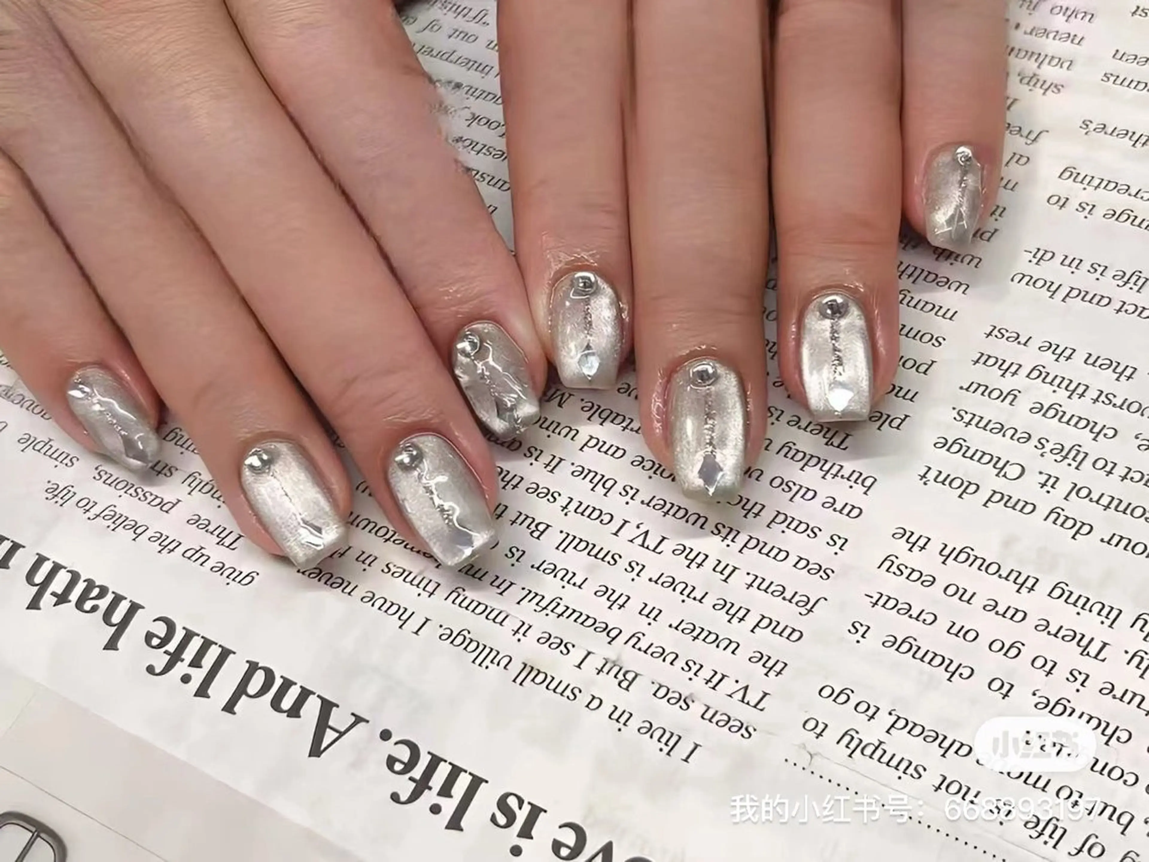 ネイル シンプルネイル Sophia  Nail salon所属・み ゆのネイルデザイン