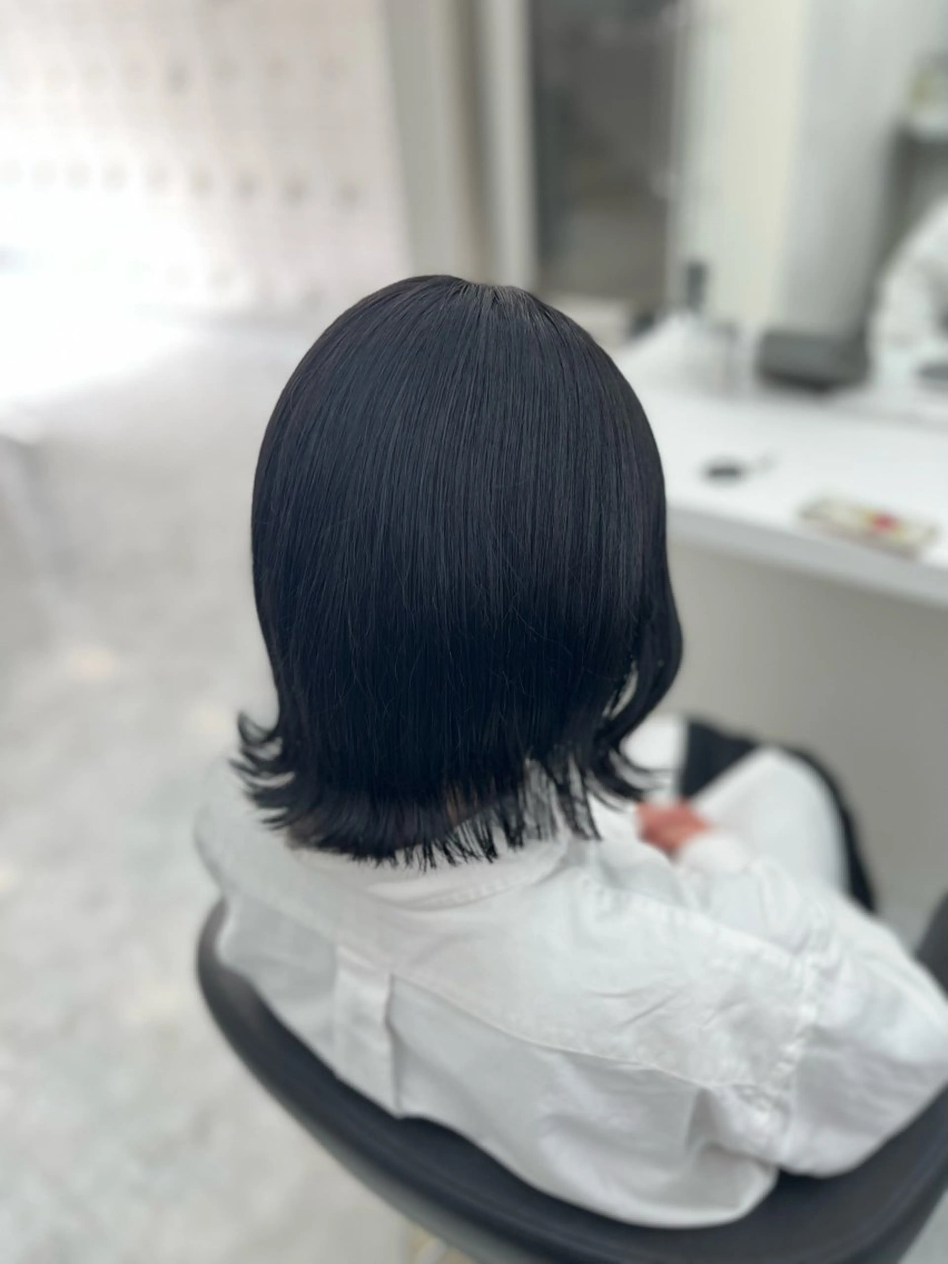 ミディアム カラー ヘアアレンジ 艶髪ハイトーン🫧 Kurehaのヘアスタイル