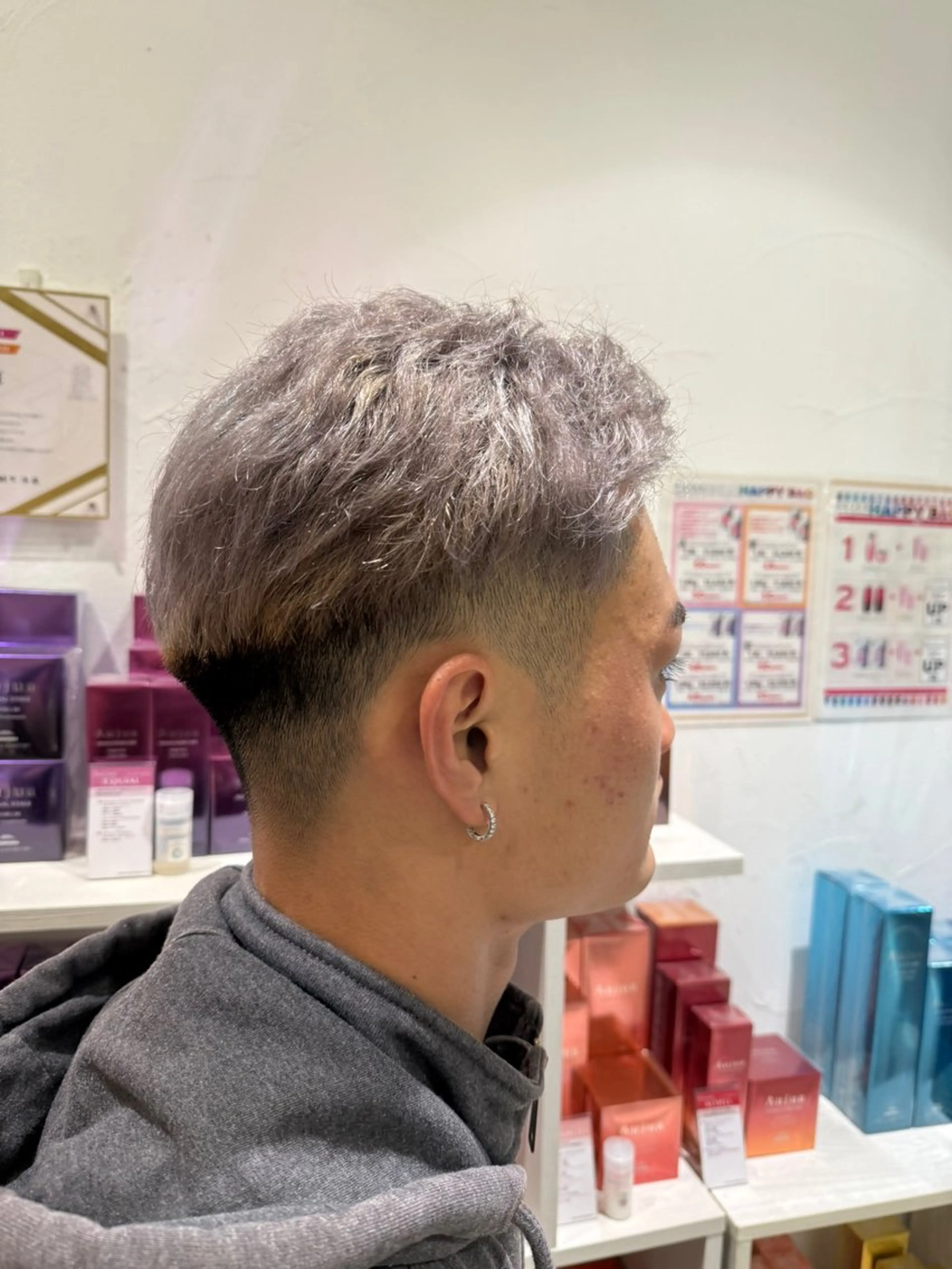 ショート カラー メンズ カット ヘアカラー メンズ特化型美容師 栗山勇人のヘアスタイル