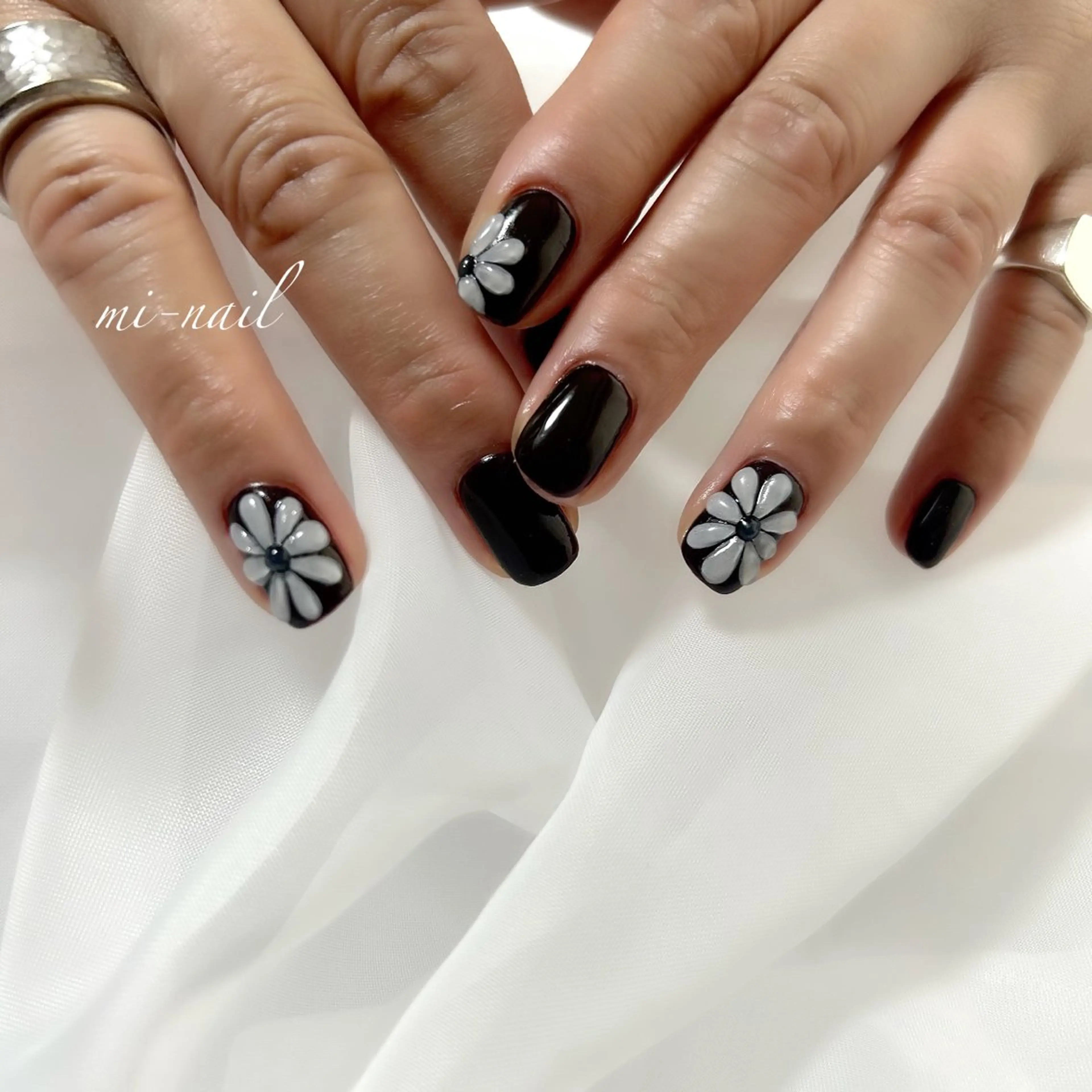 ネイル ハンドネイル ..mi_nail..所属・..mi-nail ..のネイルデザイン