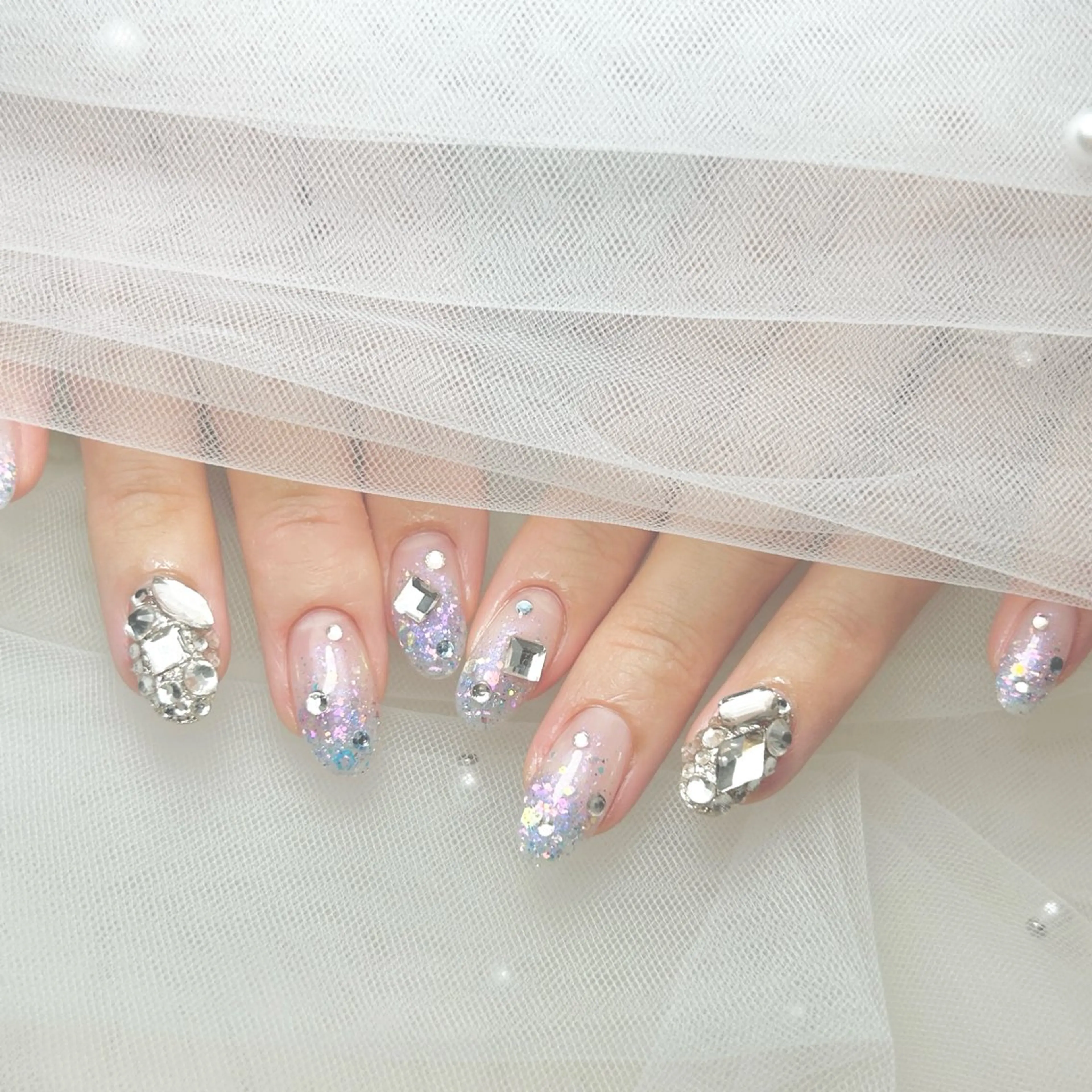 ネイル ハンドネイル Rino ，のネイルデザイン