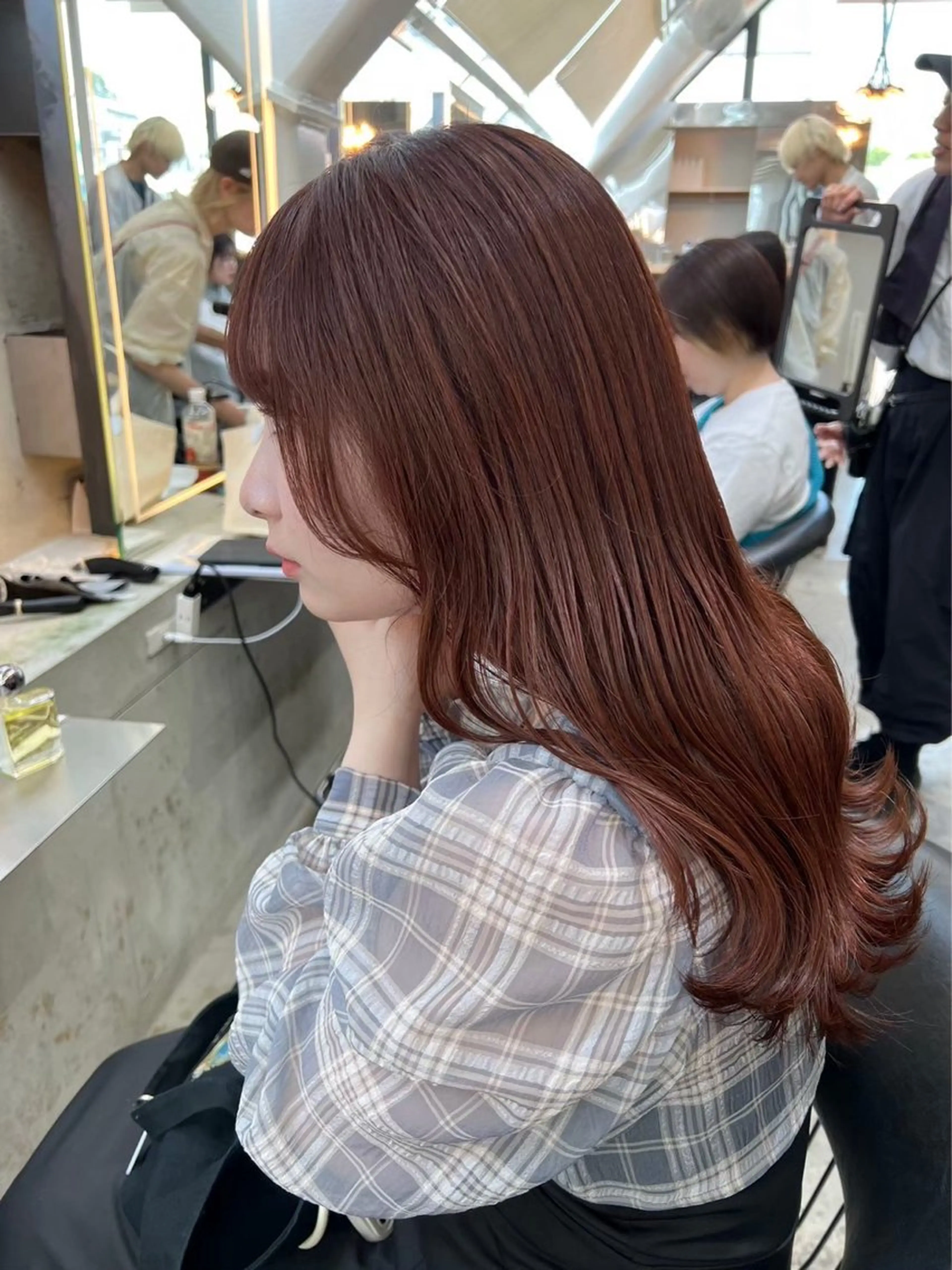 【✨️ワンランク上のトリートメント付き‼✨⠀】前髪カット+ケアカラー+3stepトリートメントの写真