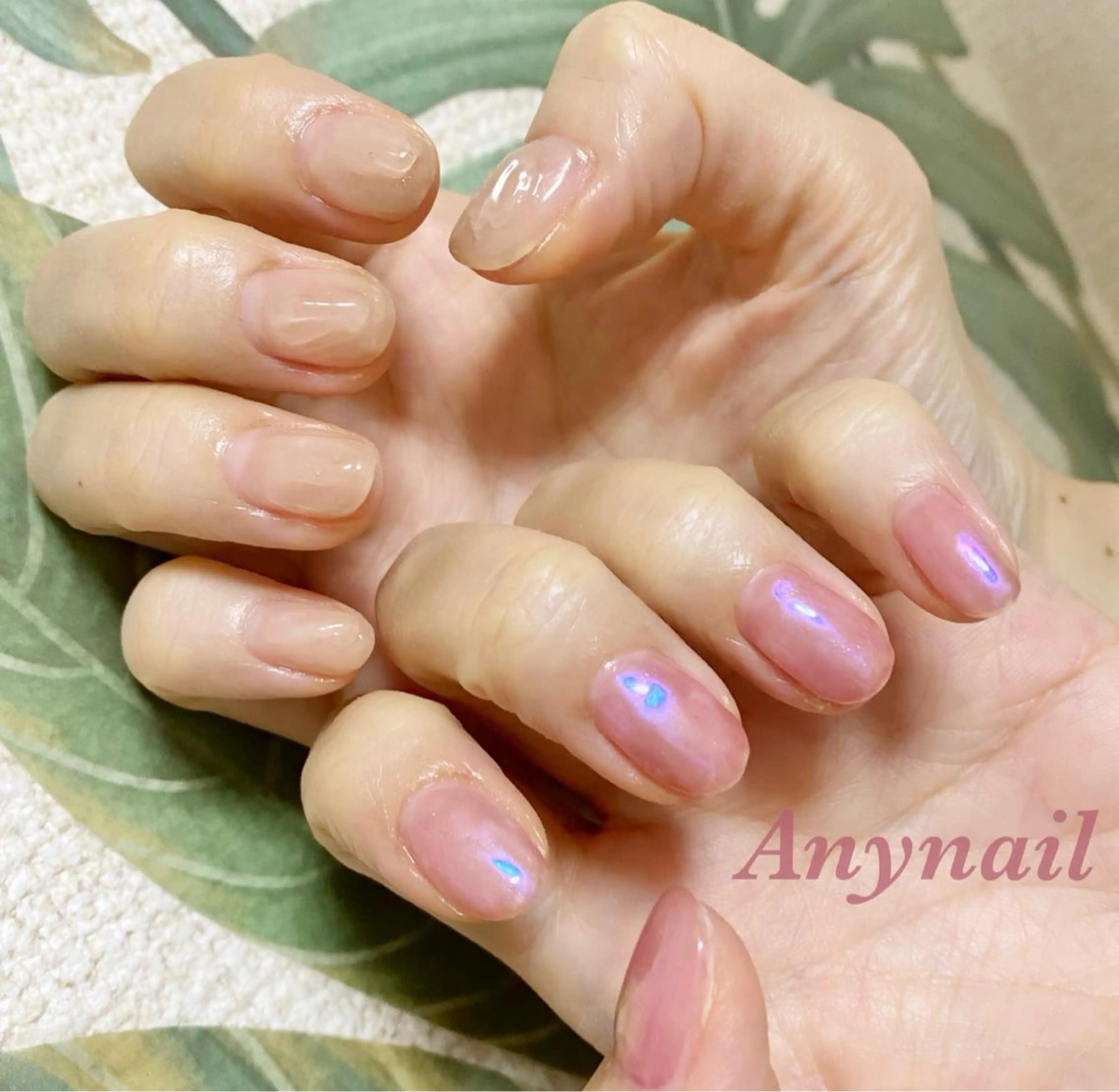 ネイル オーロラネイル ブルー ジェルネイル ピンク ハンドネイル 岩澤 恵子のネイルデザイン