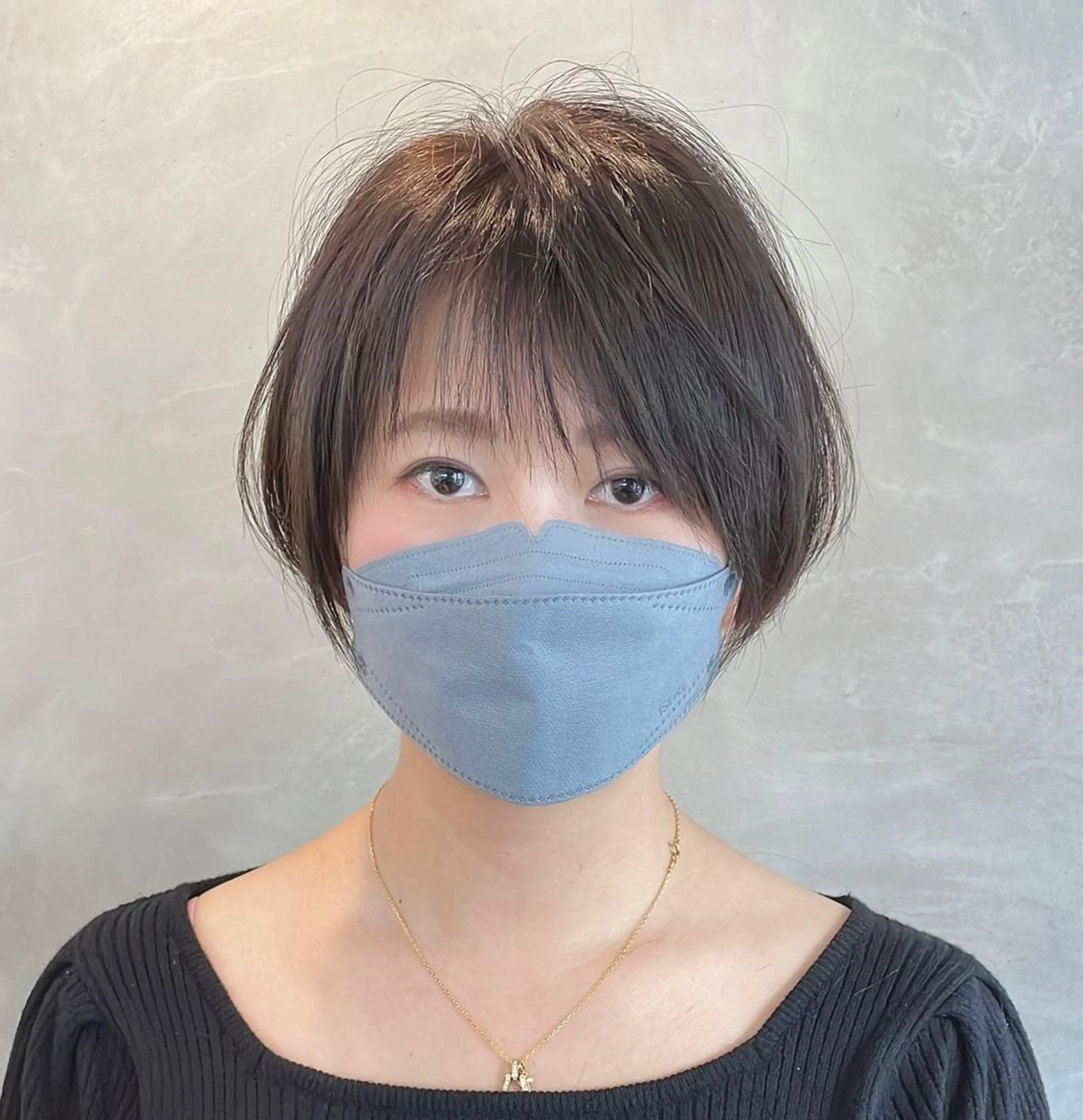 ショート 🌹ハッシュカット、 レイヤー韓国ヘア🌹のヘアスタイル