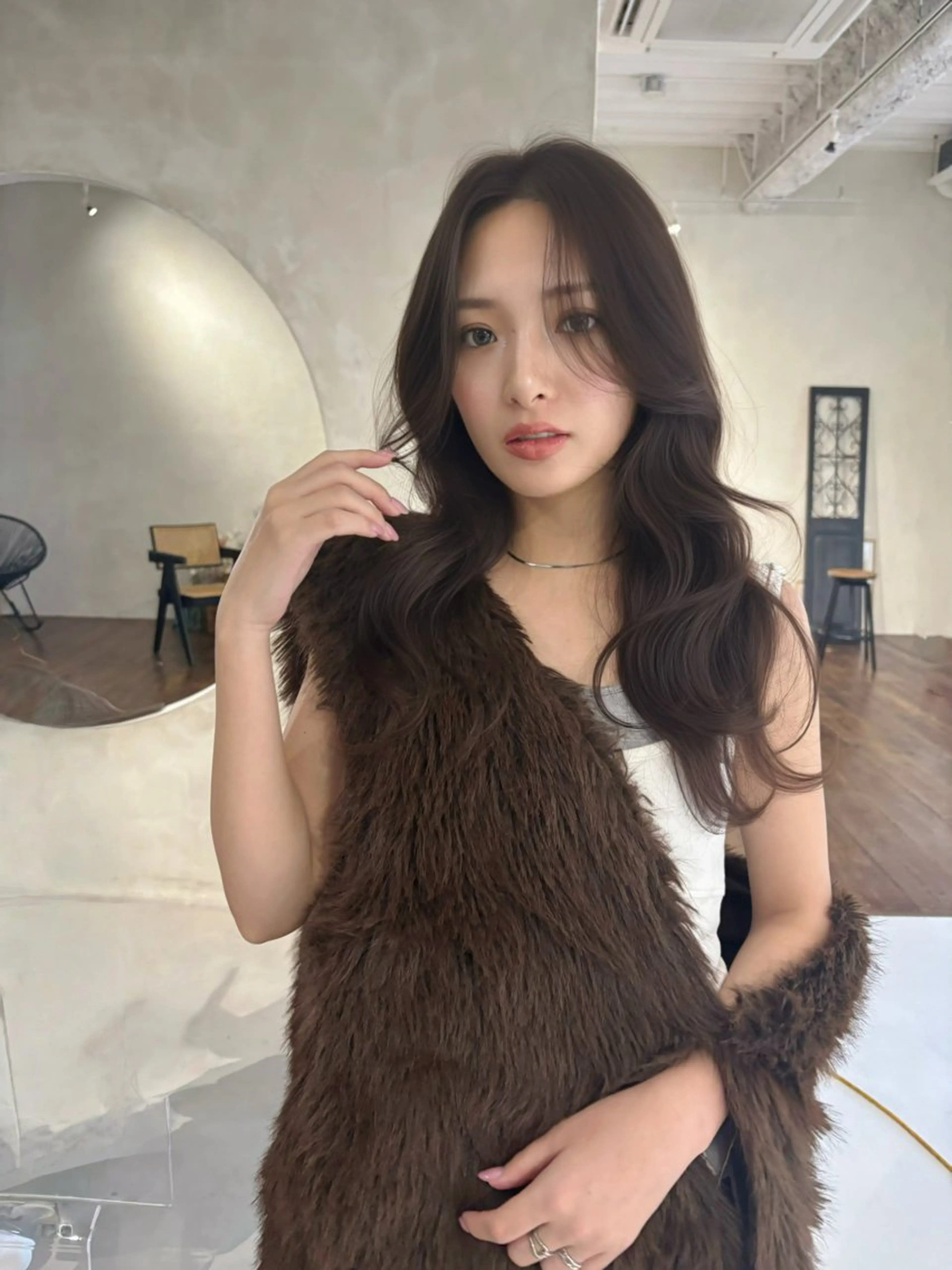 セミロング カラー ヘアアレンジ レイヤーカット カット ヘアカラー トリートメント 韓国風レイヤーカット 💎髪質改善"yuiのヘアスタイル