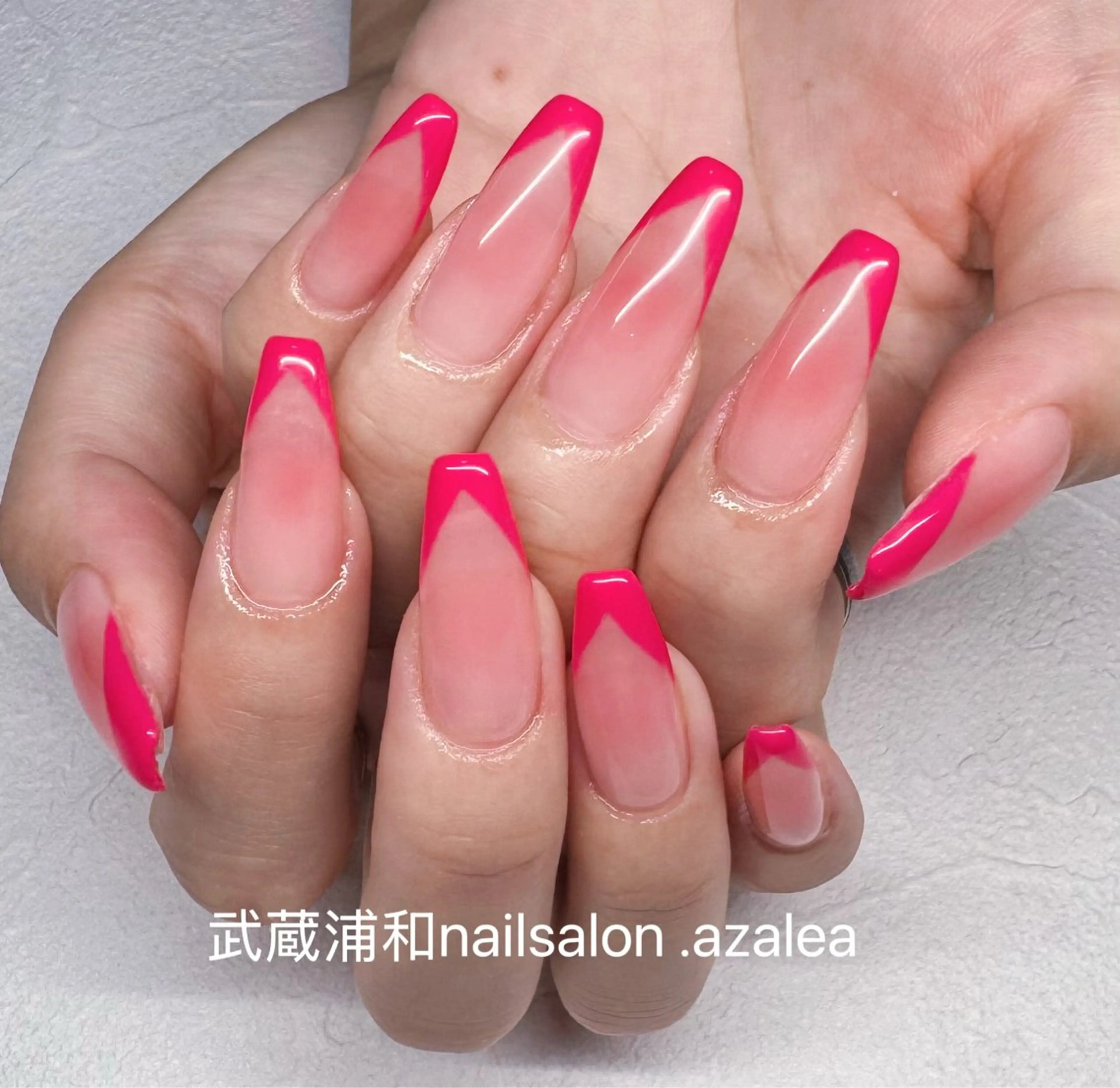 ネイル ハンドネイル R inのネイルデザイン