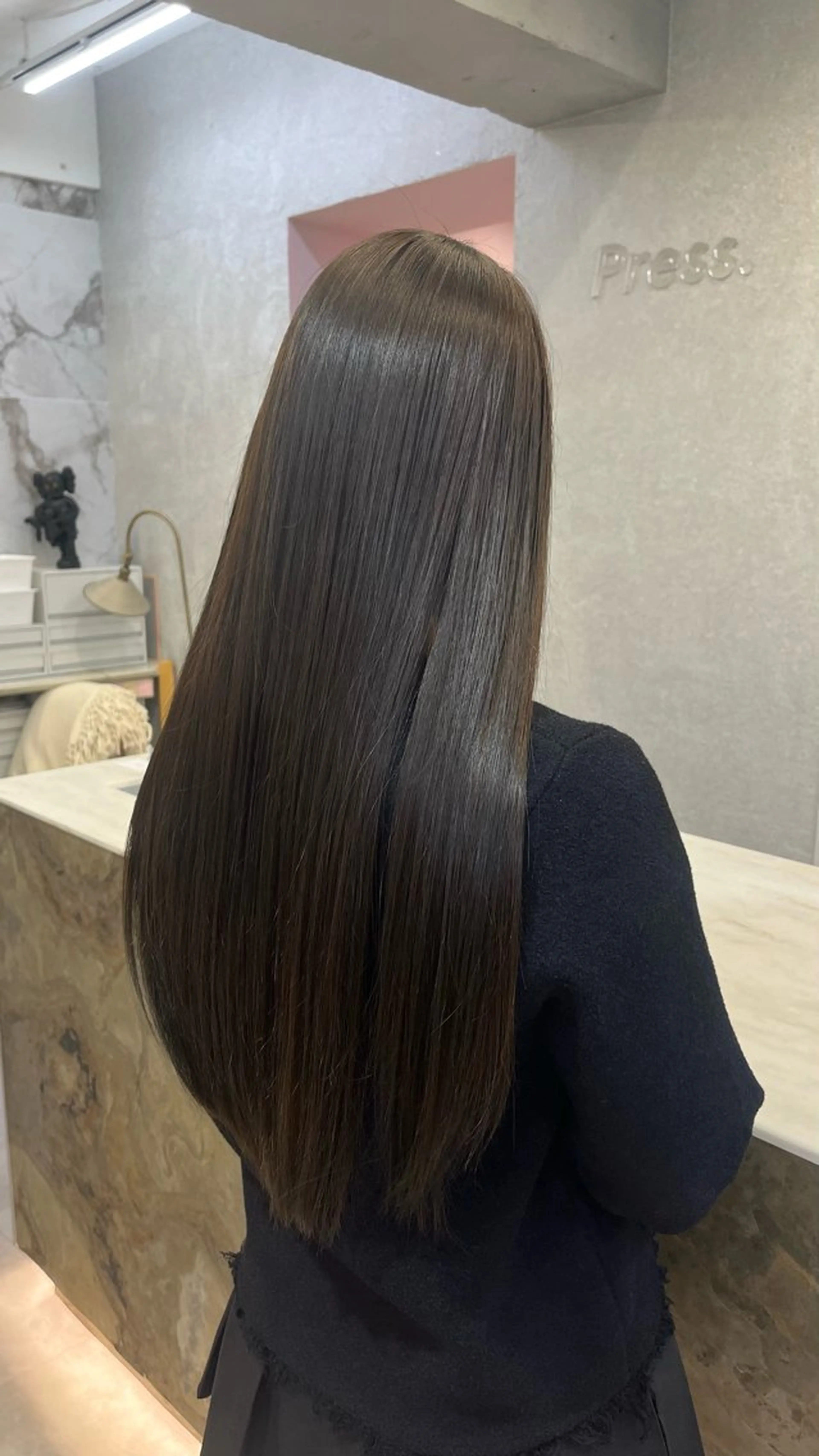 ロング アッシュ アッシュグレー アッシュグレージュ 透明感カラー🕊🤍 アサノ  マユのヘアスタイル