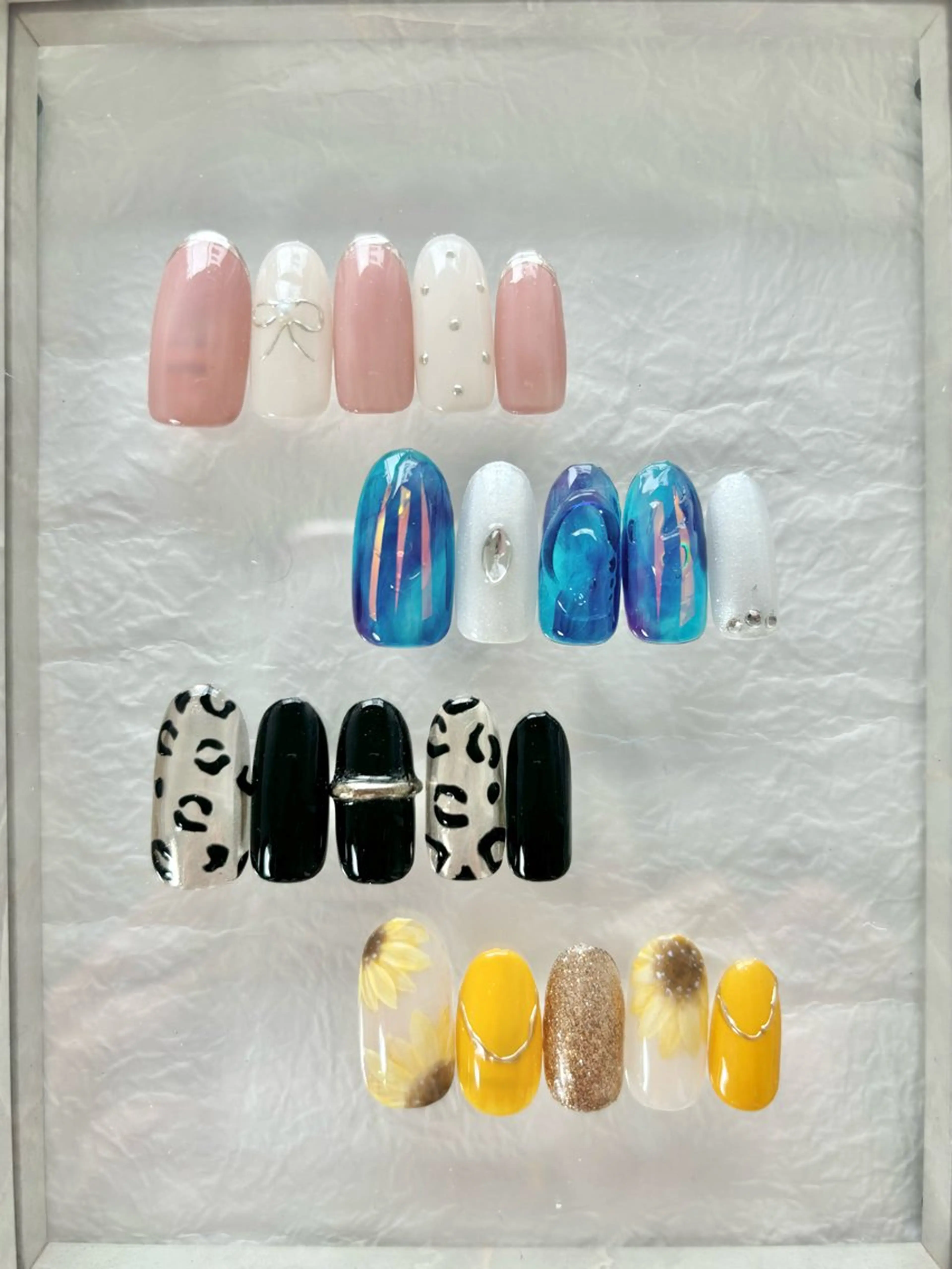 ネイル ラヴィアンローズ所属・S. kurumiのネイルデザイン