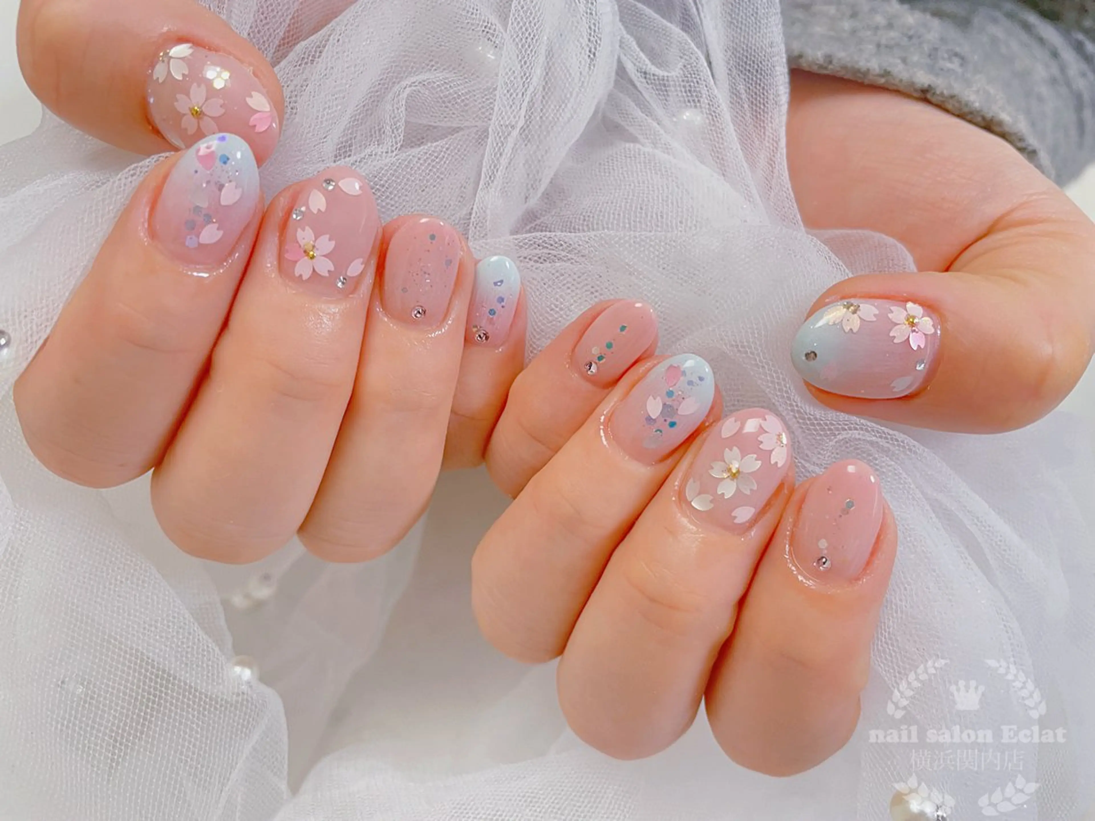 ネイル ハンドネイル ハンドケア ネイルサロンエクラ 🫧Shizukaのネイルデザイン