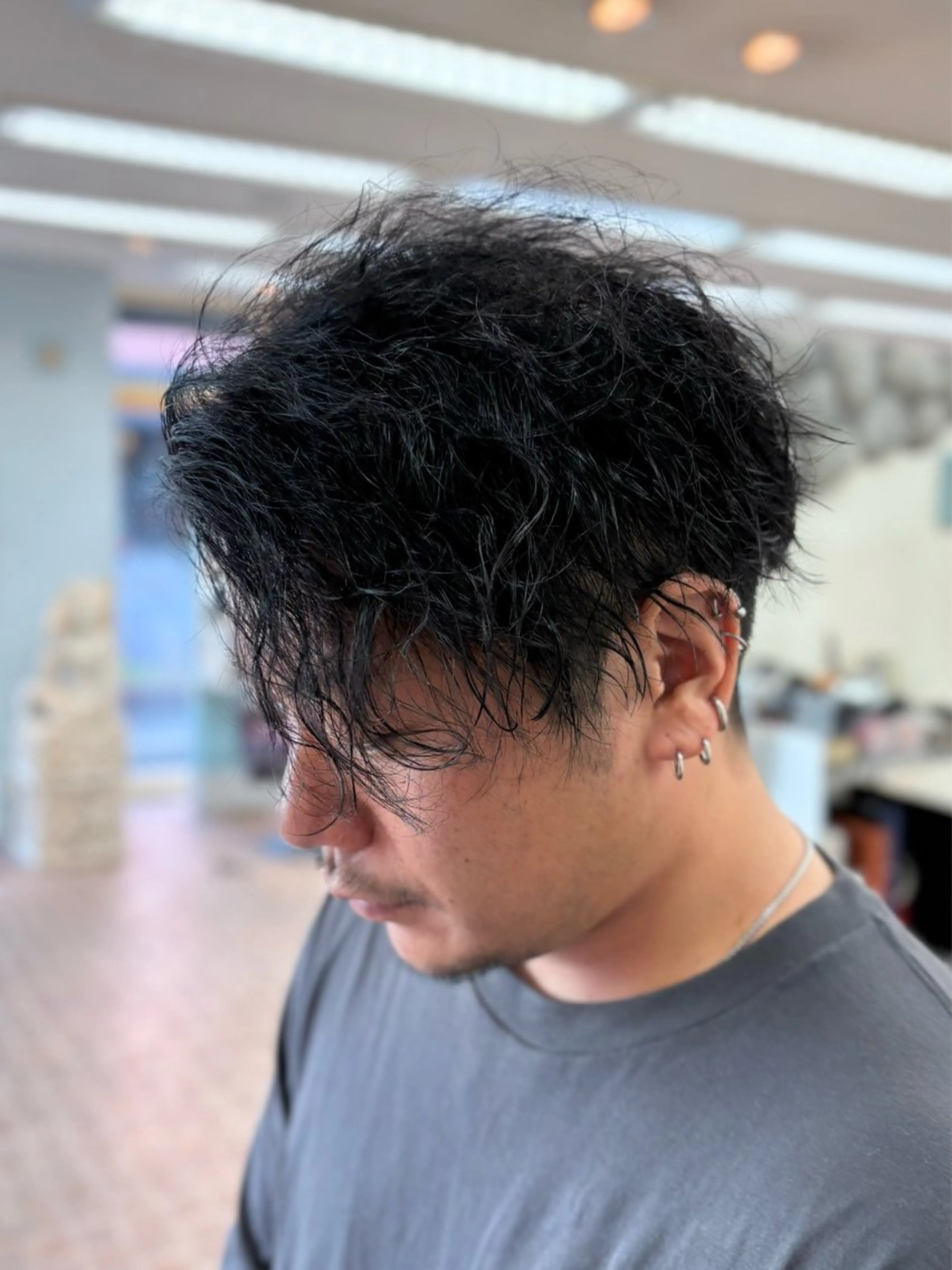 ミディアム パーマ メンズ ミディアムパーマ メンズパーマ メンズツイストパーマ ツイストパーマ カット パーマ 電髪倶楽部STREET所属・田和 直樹のヘアスタイル
