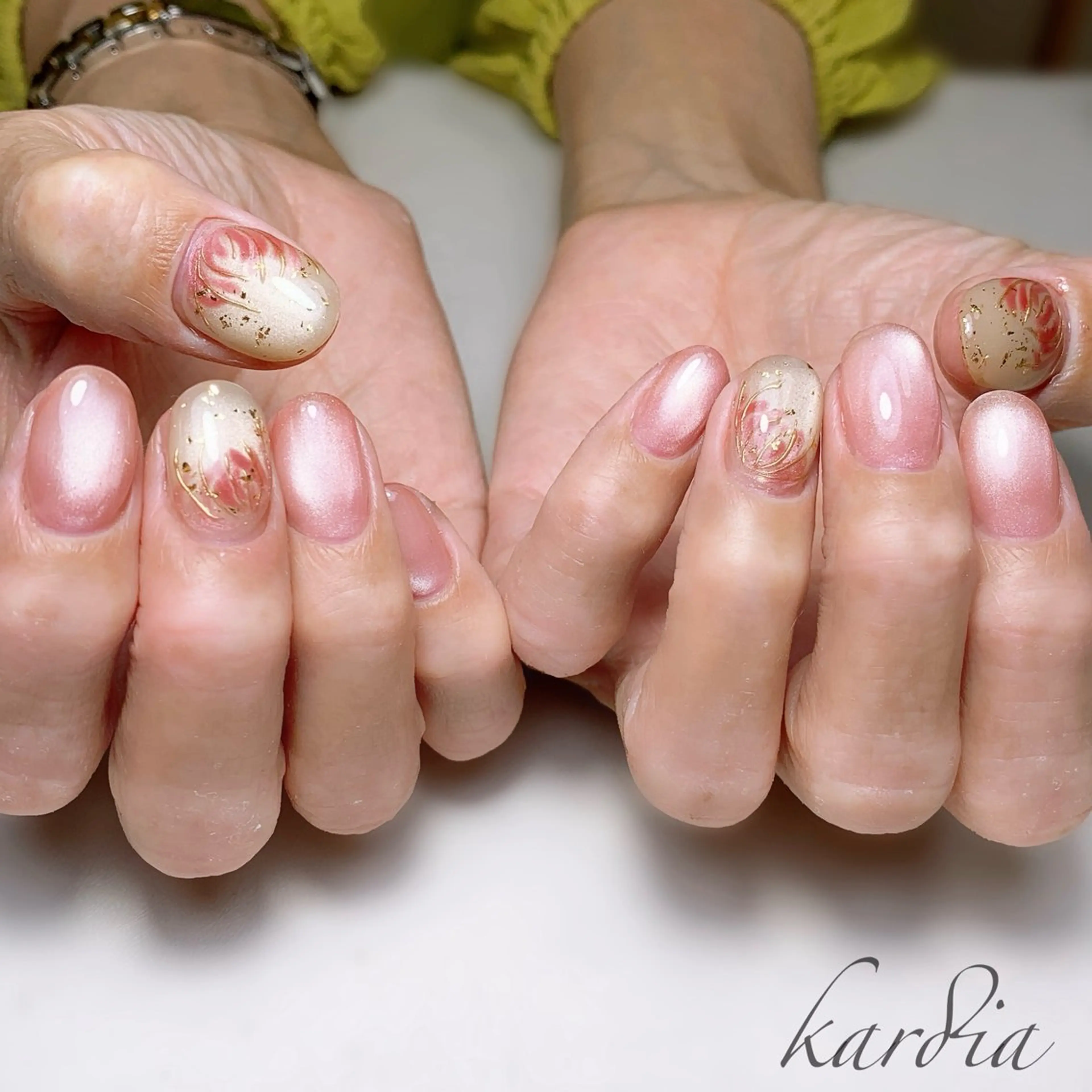 ネイル ハンドネイル καρδιά -ｶﾙﾃﾞｨｱ-のネイルデザイン