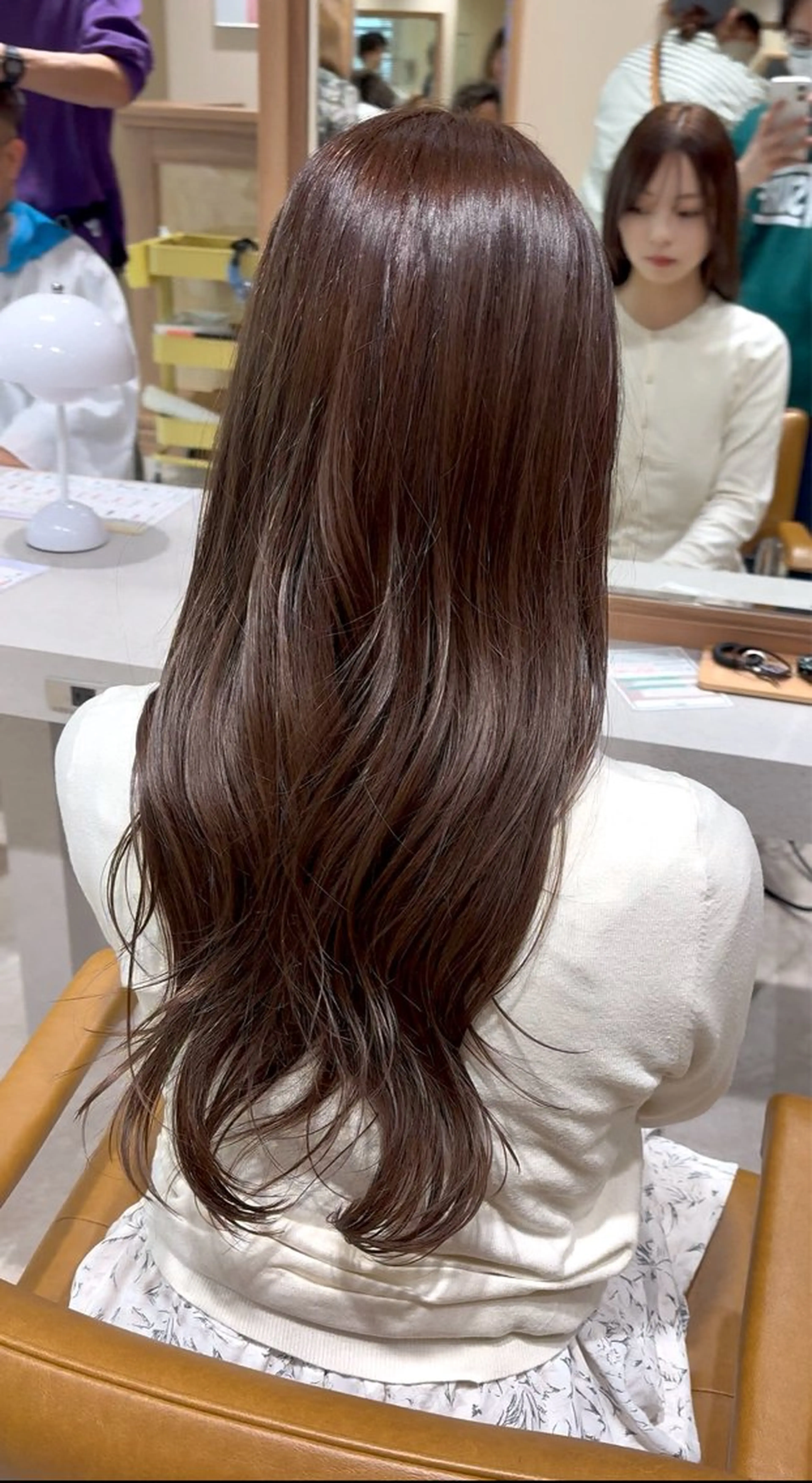 【 ブリーチなしで艶カラー🌈 】カット+ダブルイルミナカラー+トリートメントの写真