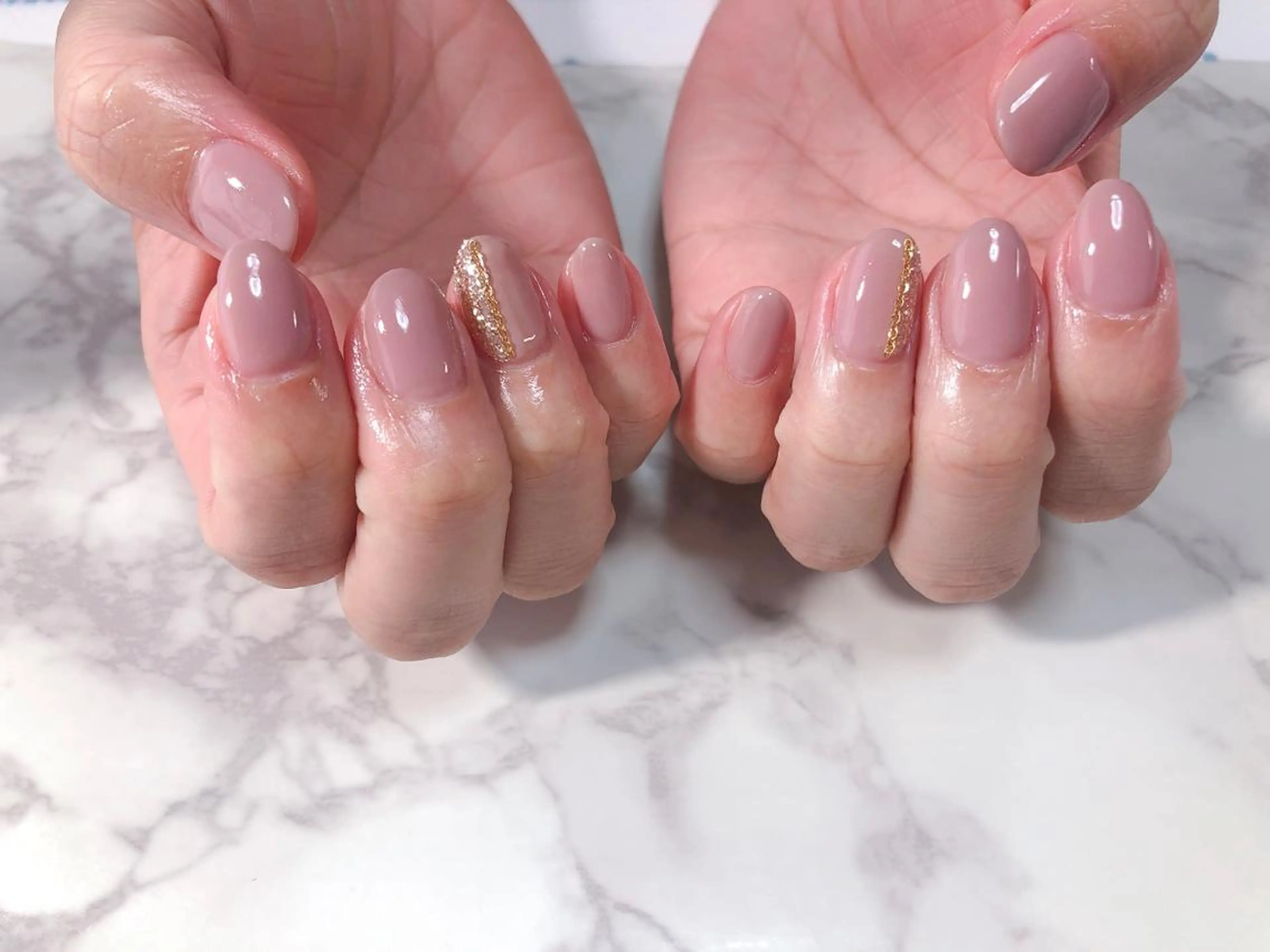 ネイル ジェルネイル Regaro i.sのネイルデザイン