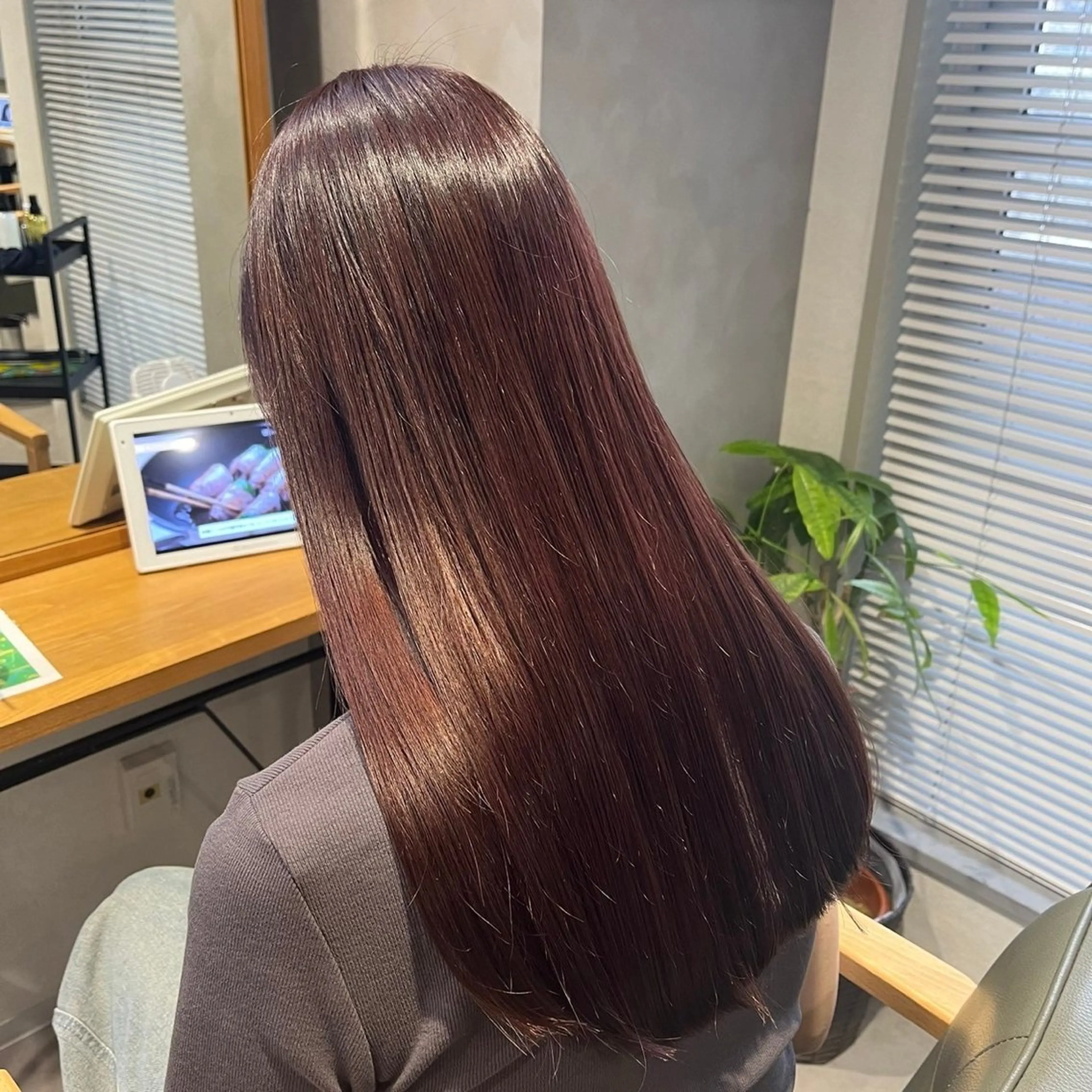 ロング vis lien　川口店所属・土屋 咲希のヘアスタイル