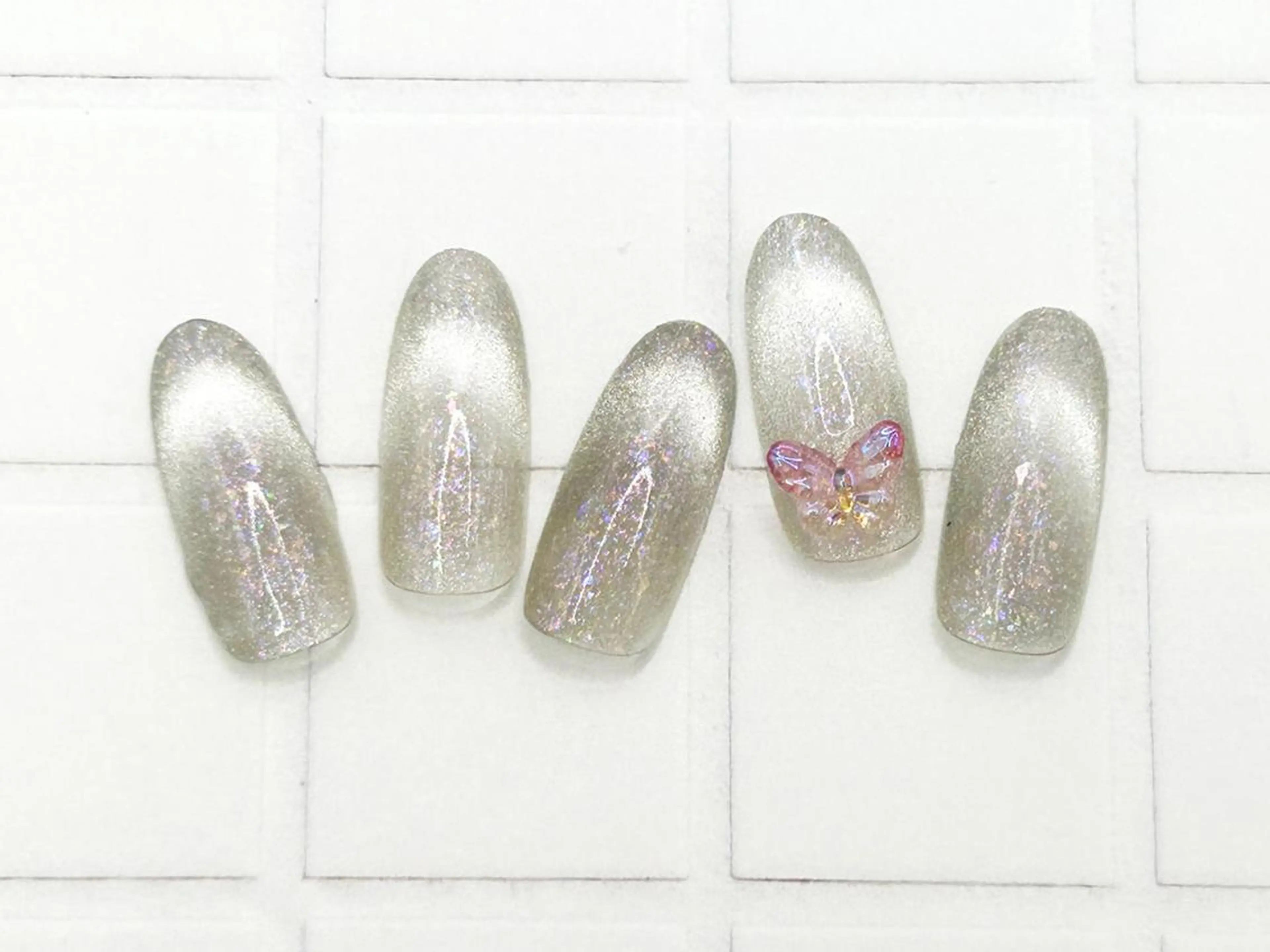 ネイル ハンドネイル orbe 芳長のネイルデザイン