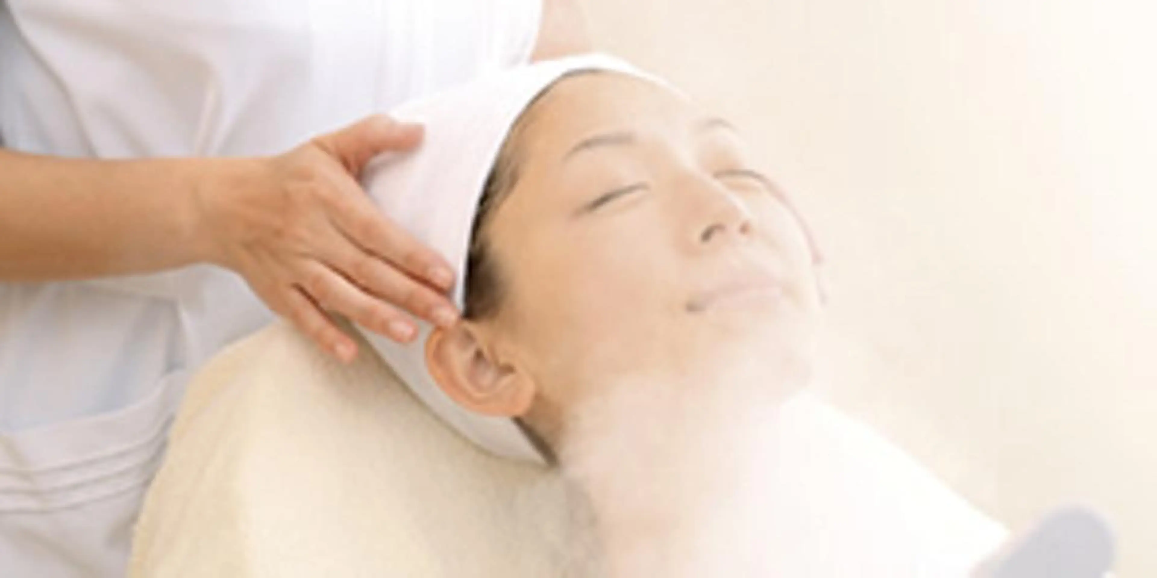 ⭐️満足度100%⭐️デコルテケア&フェイシャルエステの写真