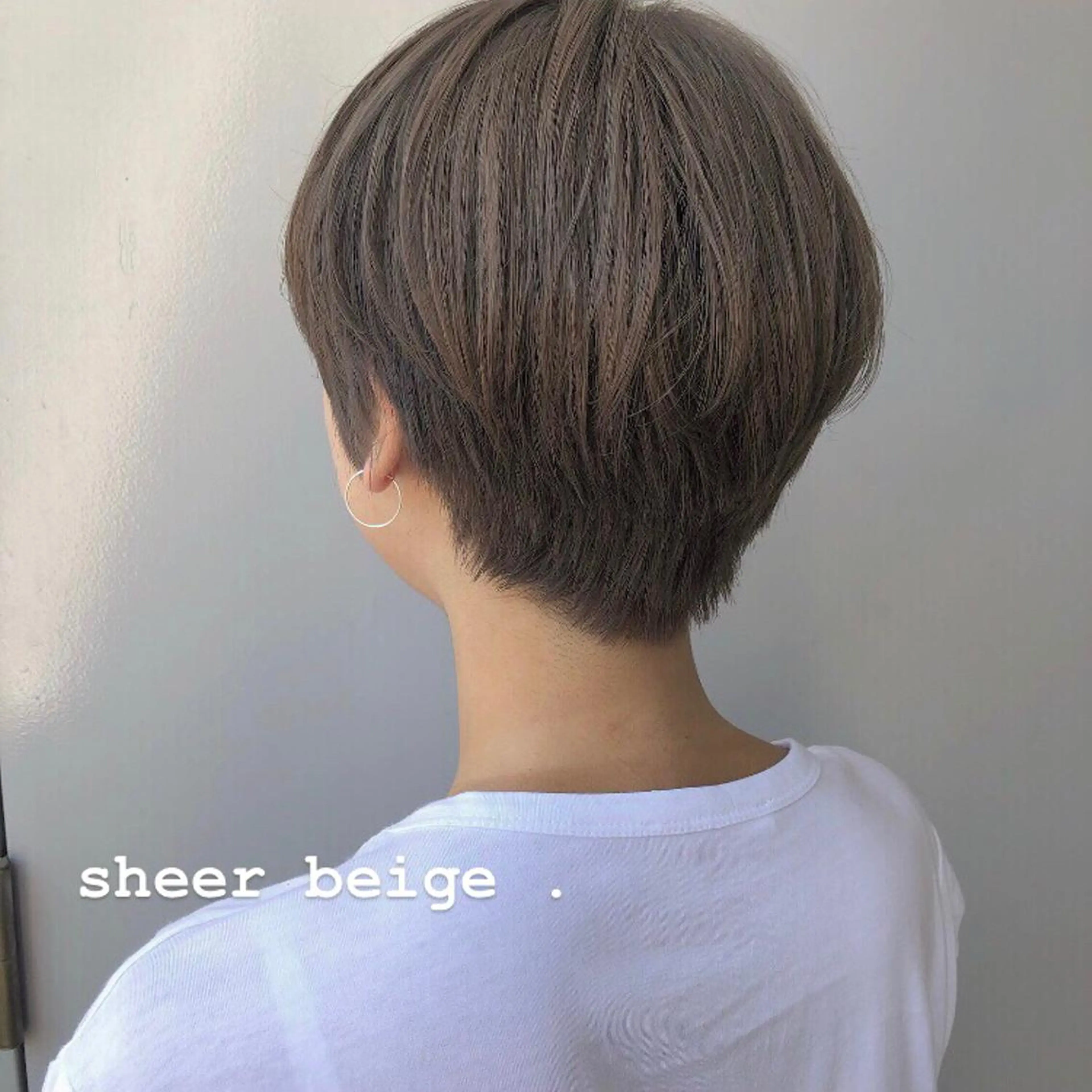 ショート カラー ベージュカラー トレンド眉🌈✨ arisaの眉毛・アイブロウイメージ