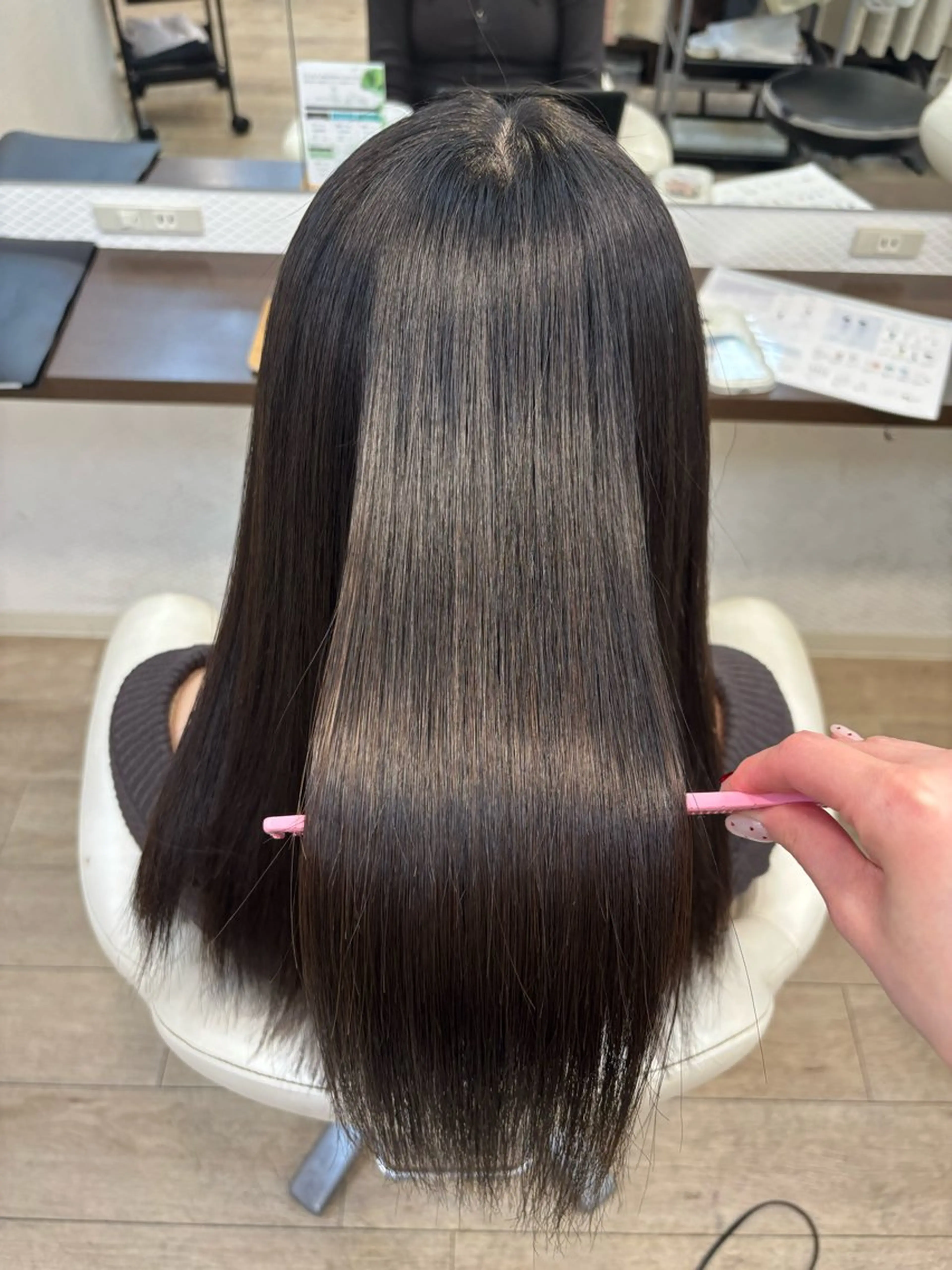 【ミニモ限定✨️】朝のセットが時短に！さら艶縮毛矯正🪽(カット無し🙅‍♀️)の写真