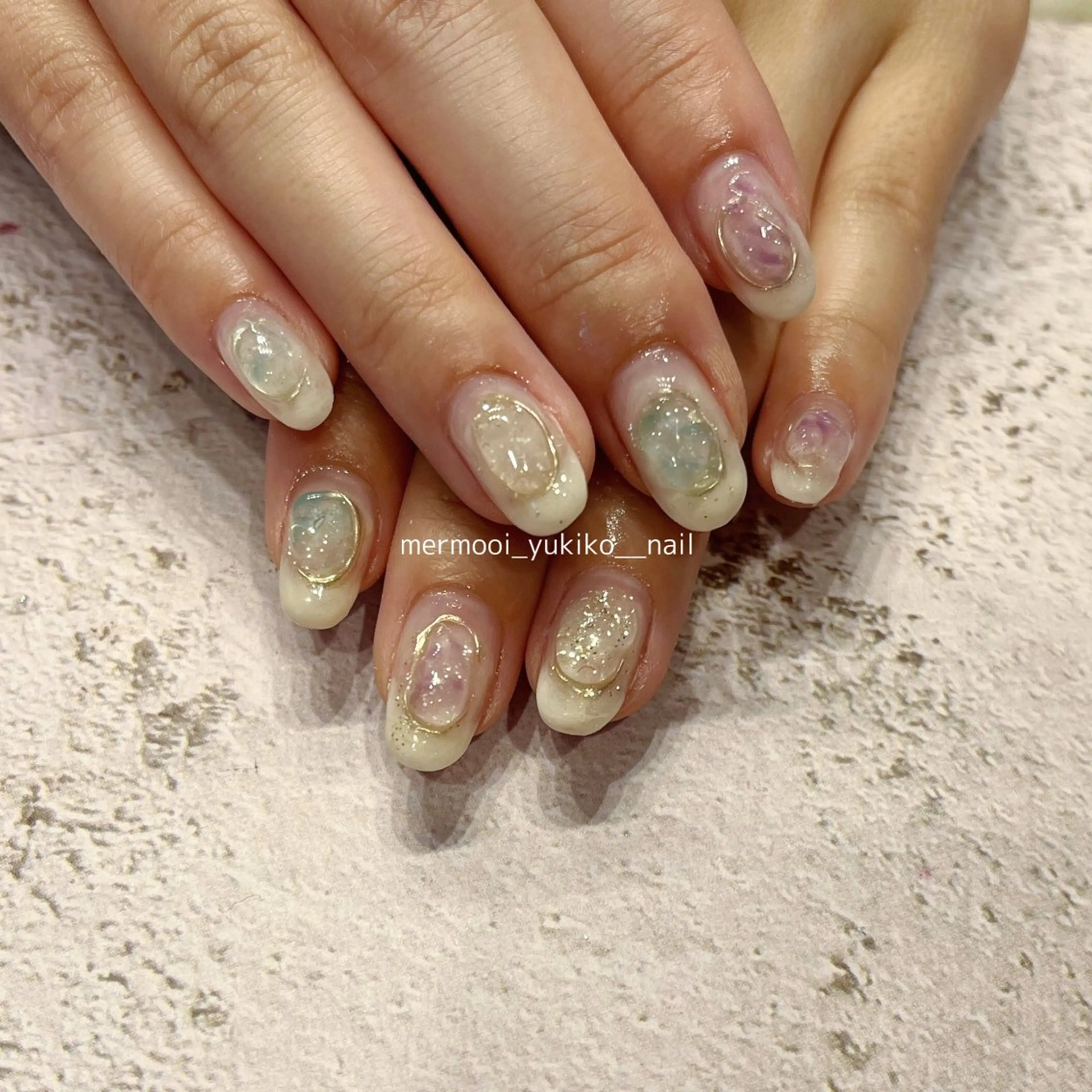 ネイル アートネイル ジェルネイル 韓国ネイル ミラーネイル ニュアンスネイル ハンドネイル melu所属・melu yukikoのネイルデザイン