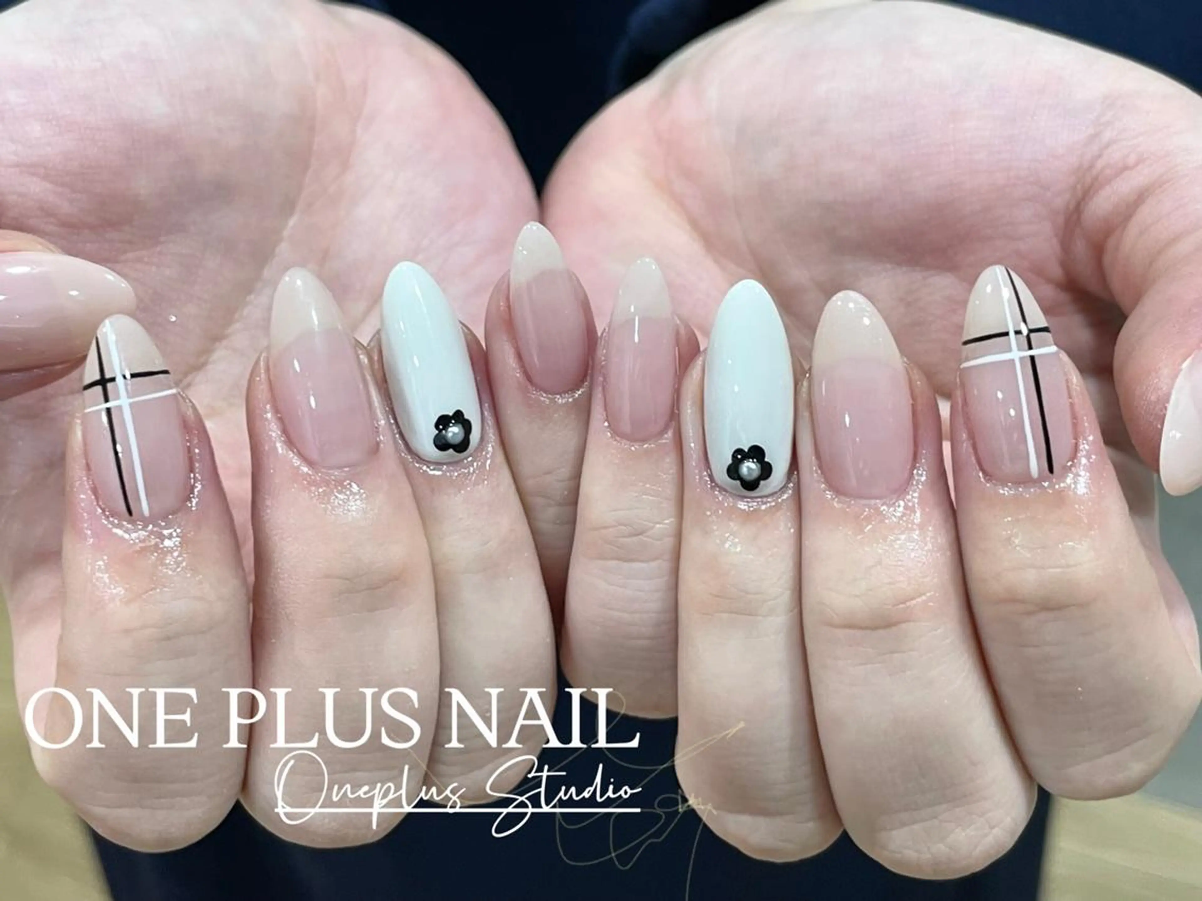 ネイル アートネイル オーロラネイル ガーリー キラキラネイル 韓国ネイル haruka 🧸のネイルデザイン