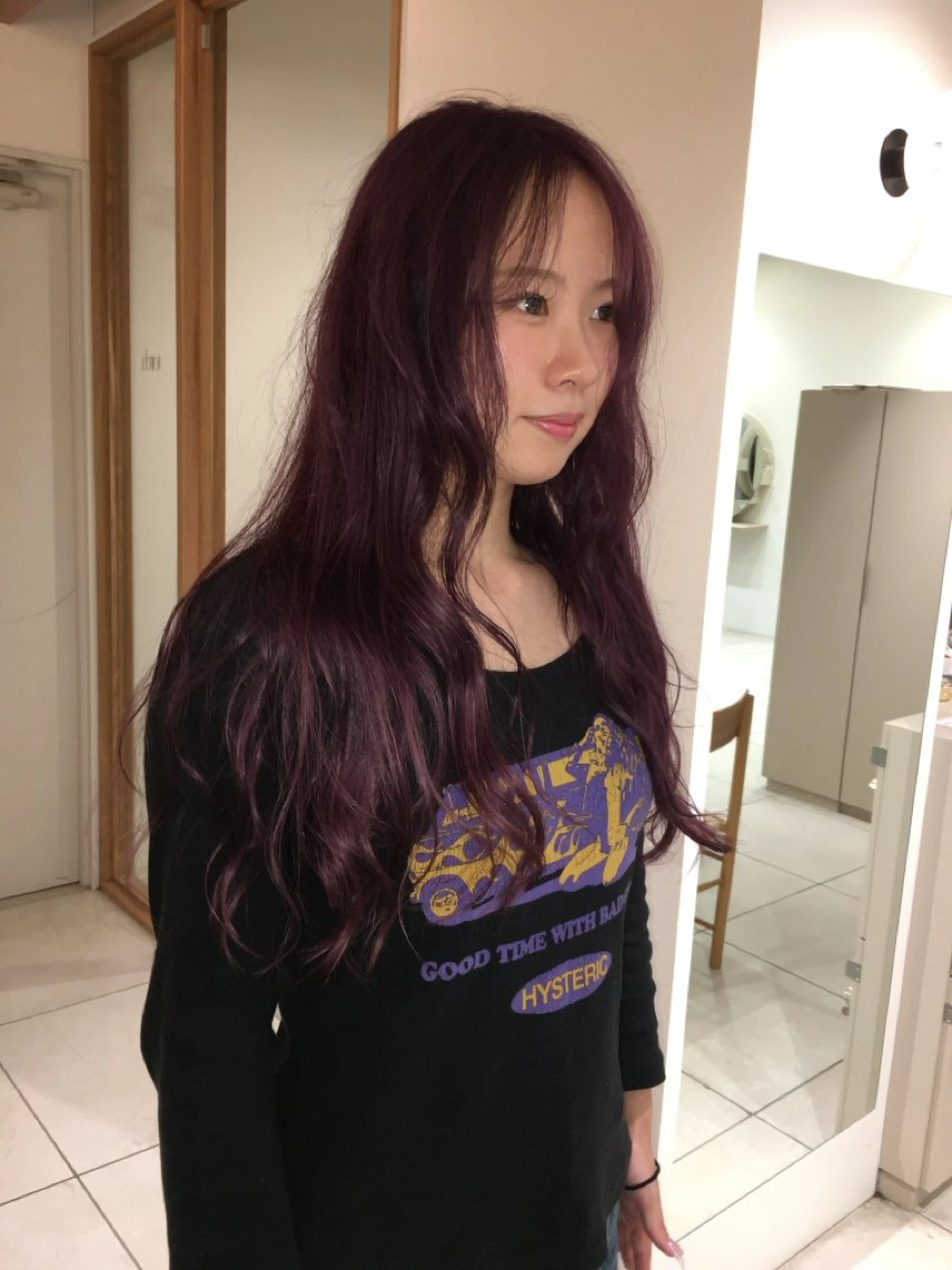 ロング ヘアカラー ナイトウ コトのヘアスタイル